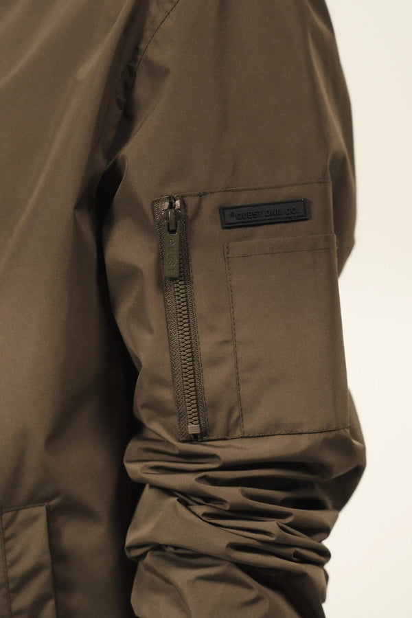 CHAQUETA BOMBER COLOR DARK OLIVA