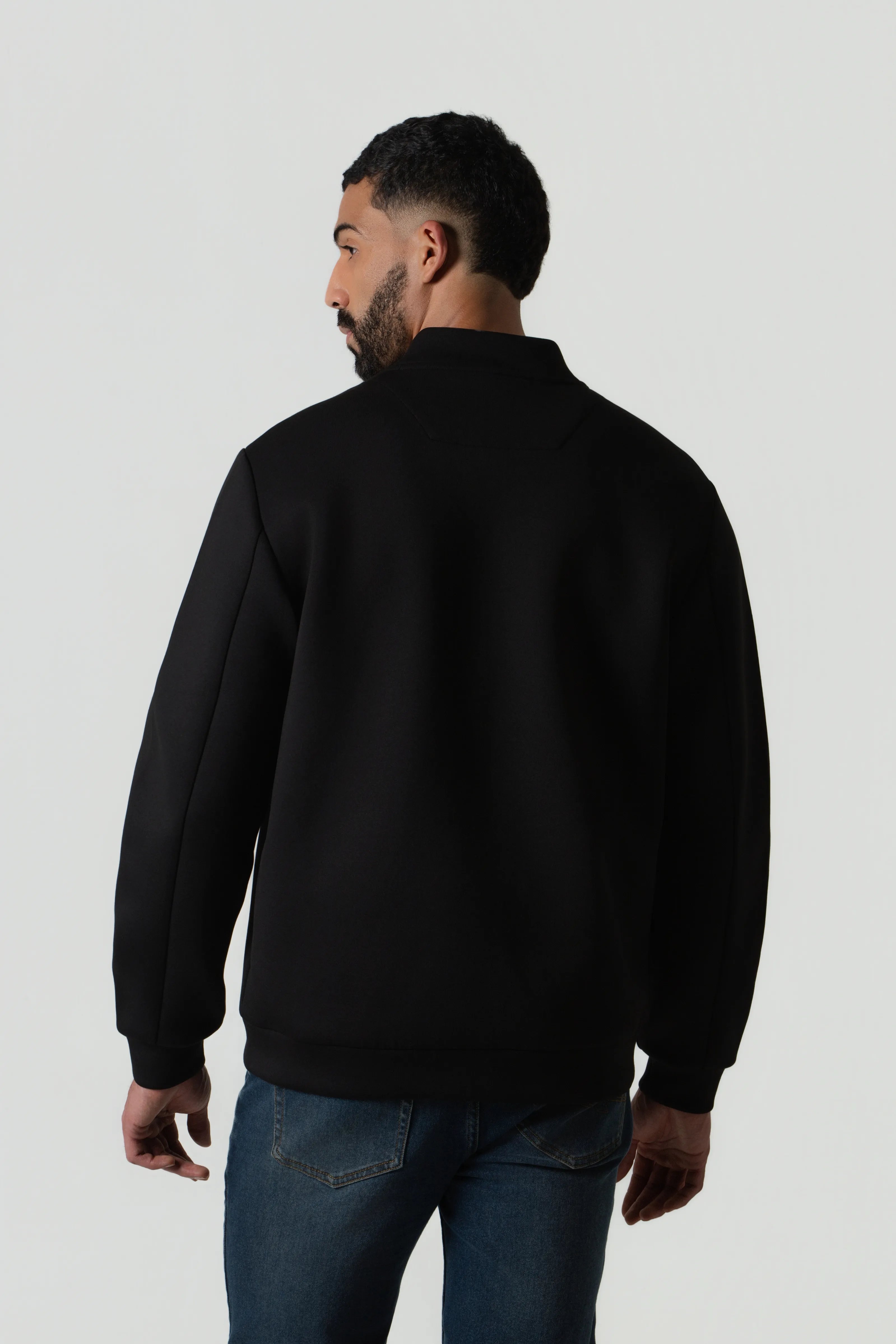CHAQUETA BOMBER COLOR NEGRO