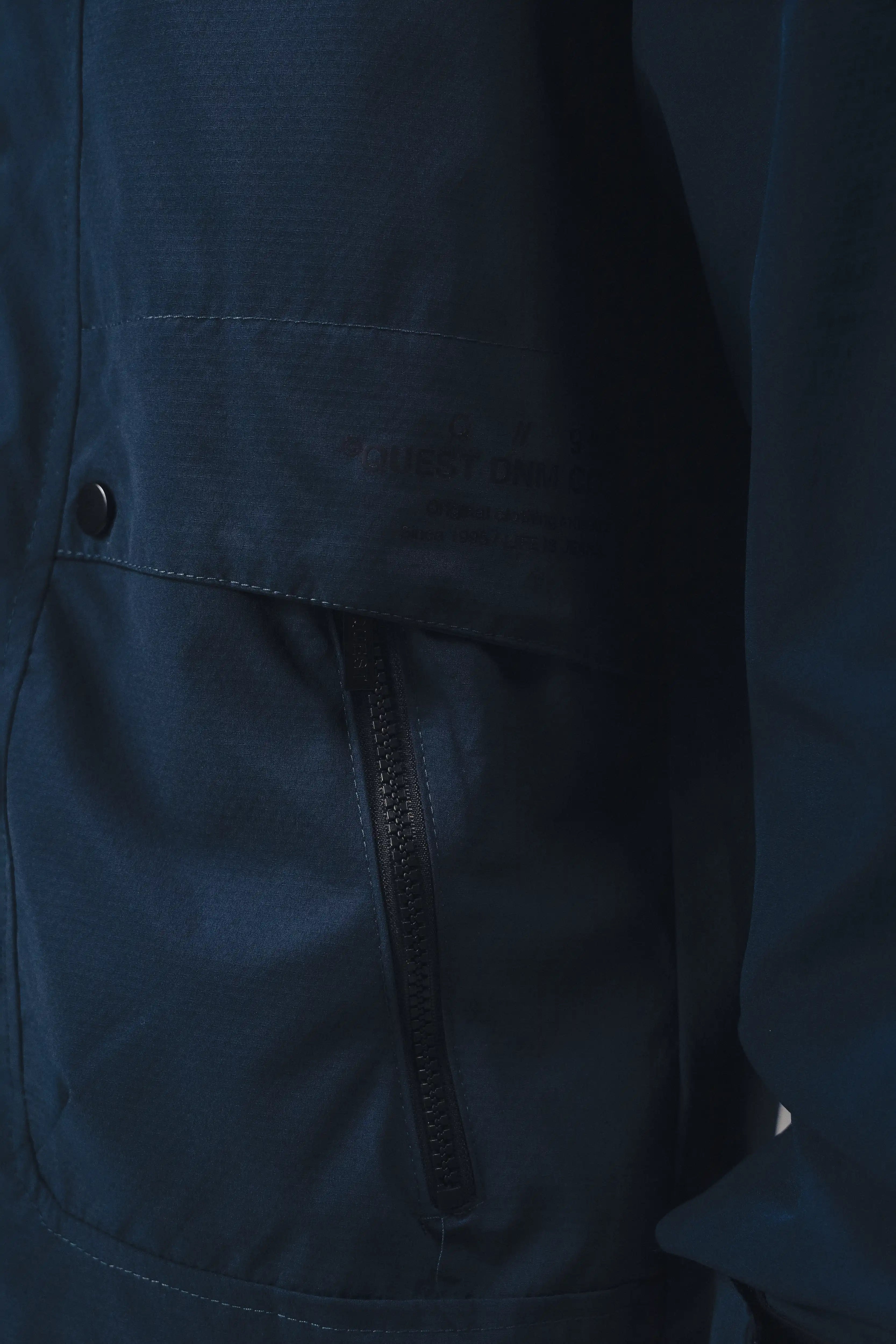CHAQUETA ACOLCHADA COLOR AZUL OSCURO