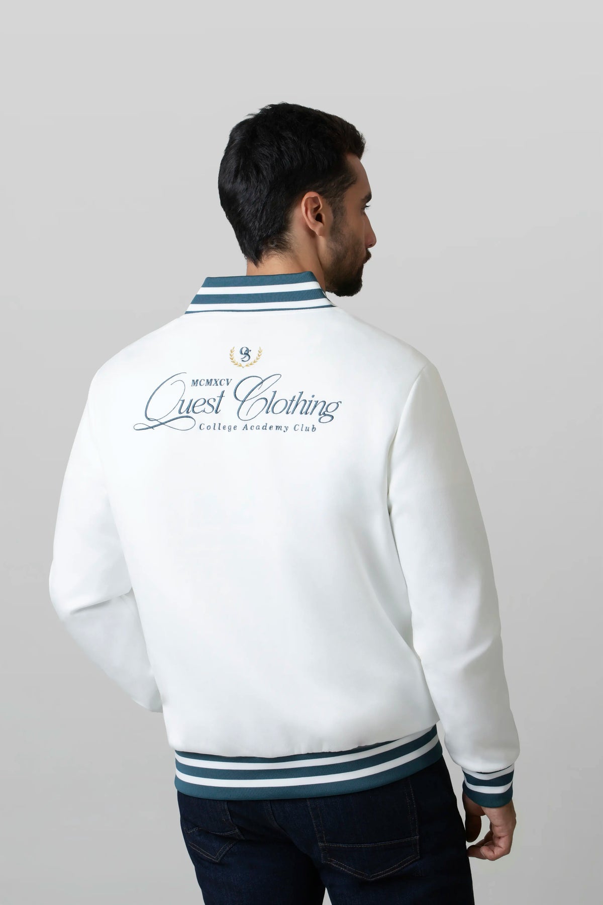 CHAQUETA BOMBER COLOR IVORY
