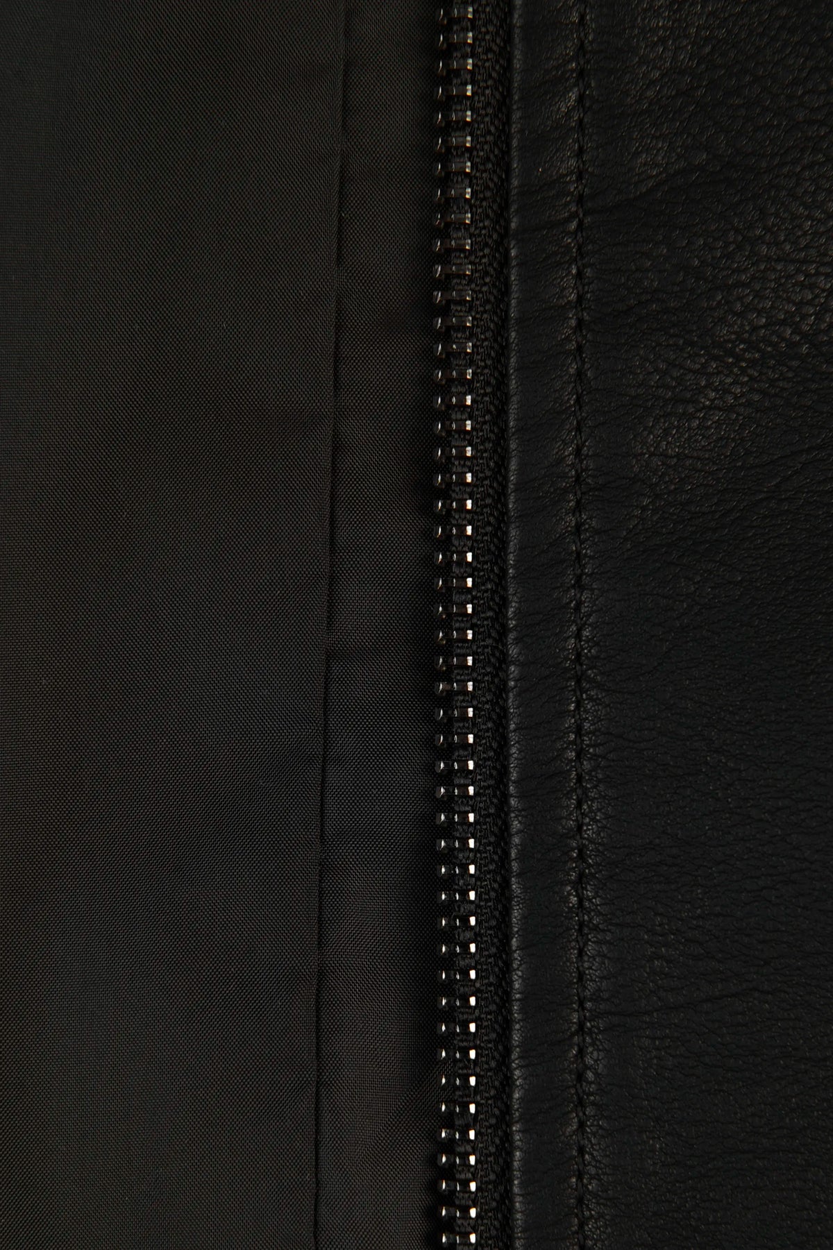 CHAQUETA BIKER COLOR NEGRO