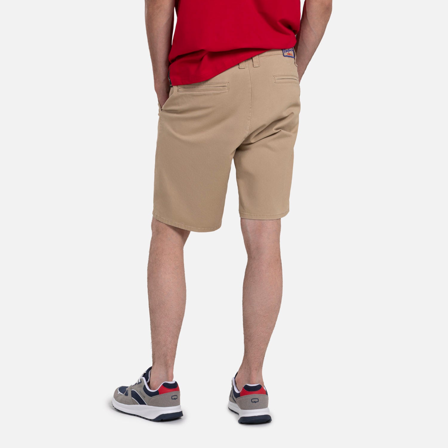 BERMUDA TIPO CHINO COLOR BEIGE