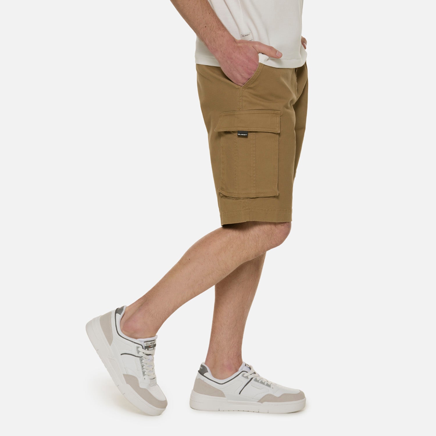 BERMUDA CARGO COLOR KAKI