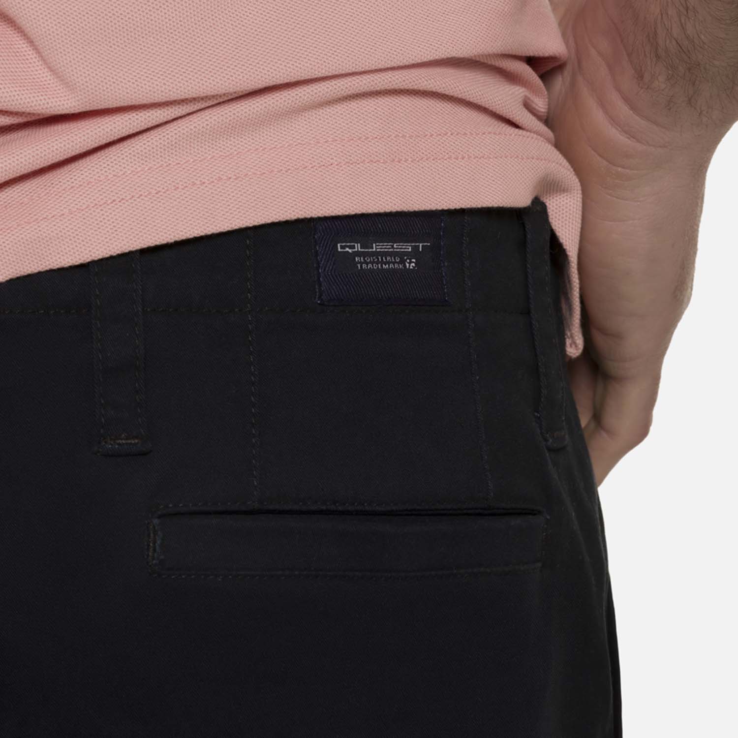 BERMUDA TIPO CHINO COLOR AZUL OSCURO