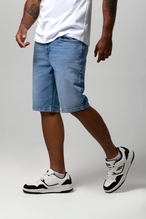 BERMUDA 5 BOLSILLOS COLOR AZUL CLARO