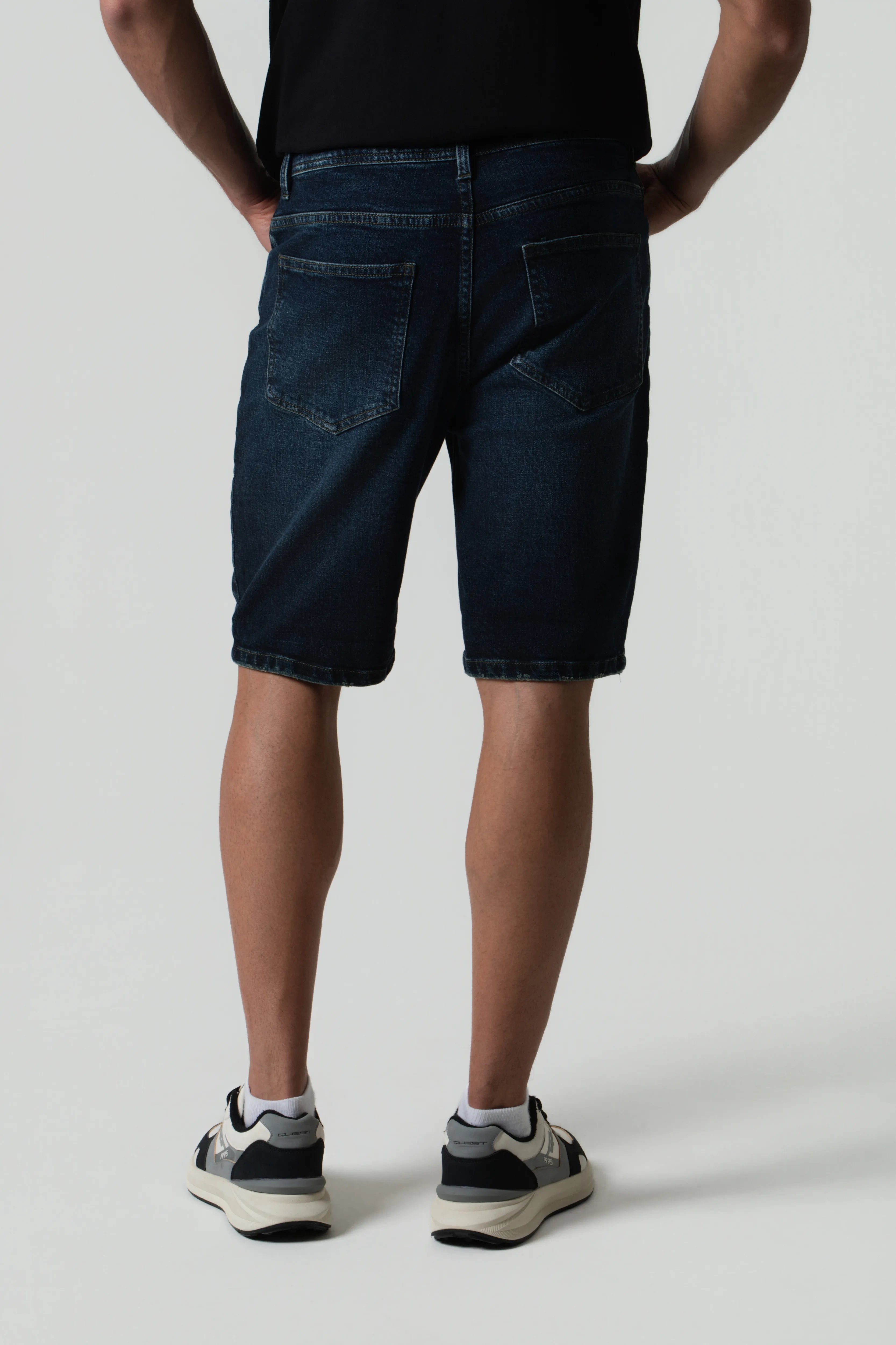 BERMUDA 5 BOLSILLOS COLOR AZUL OSCURO