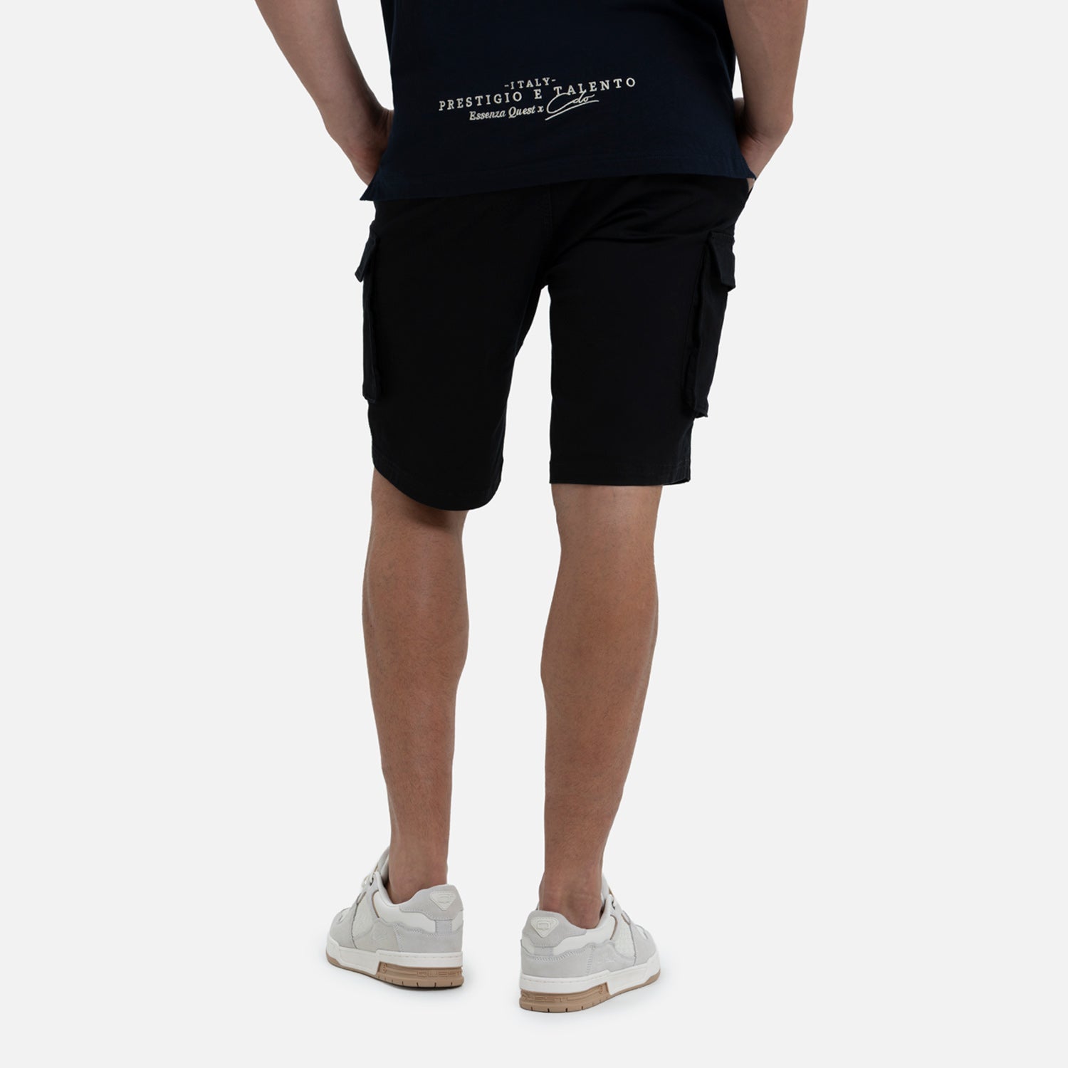 BERMUDA CARGO COLOR NEGRO