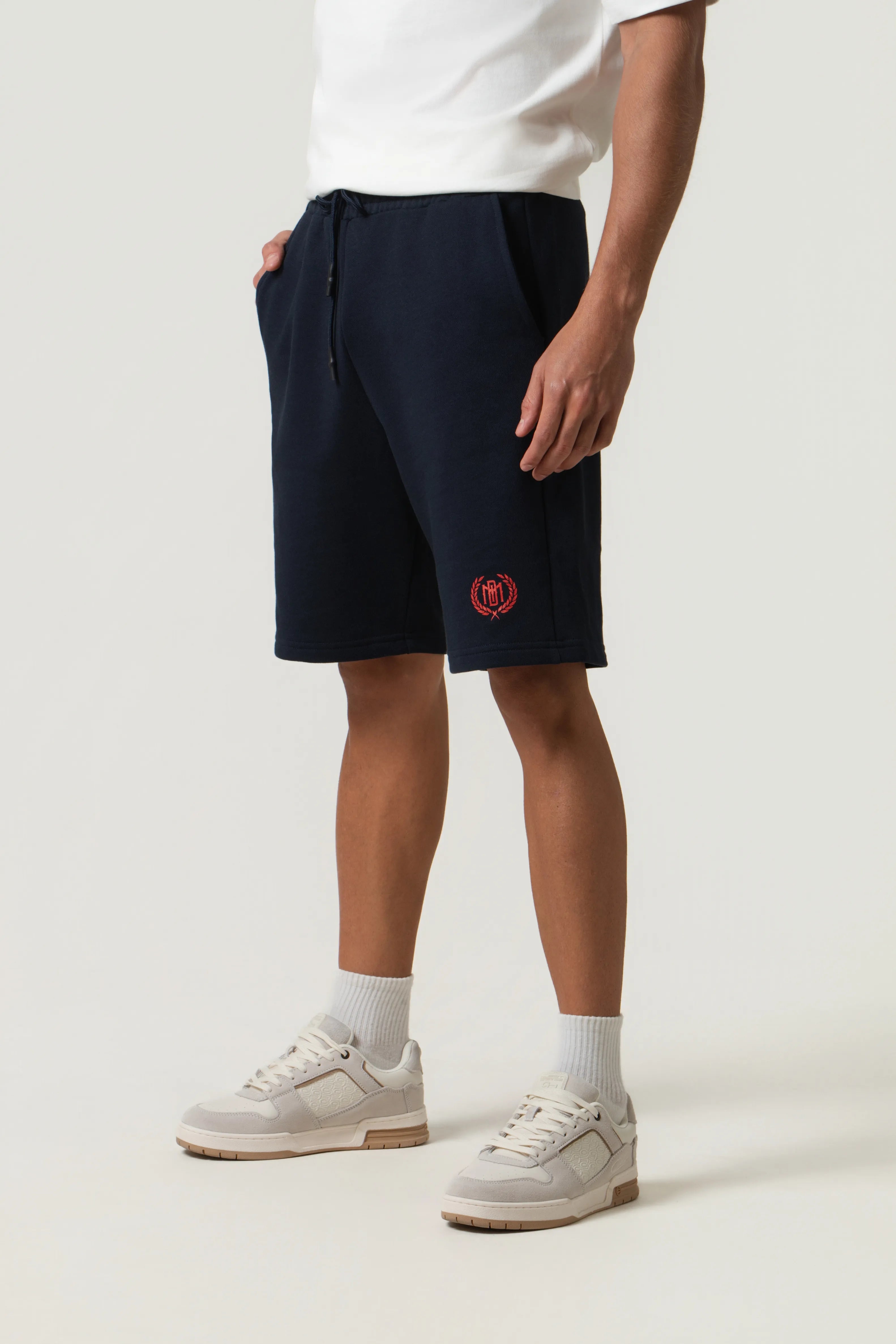 BERMUDA JOGG COLOR AZUL OSCURO