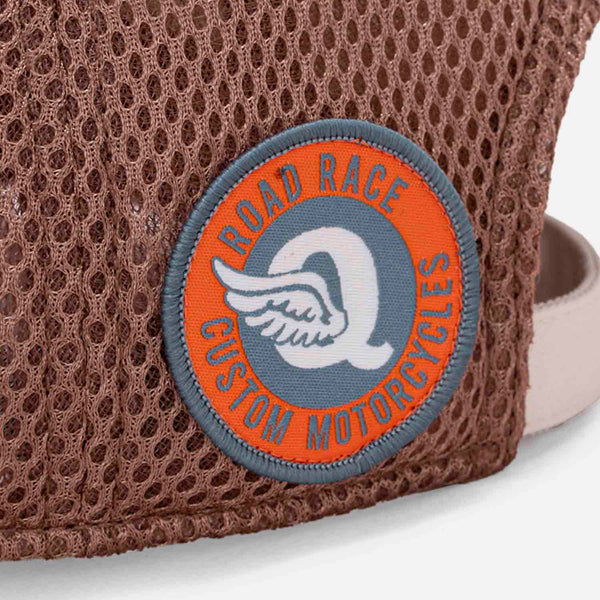 GORRA CAMIONERA COLOR CAFE