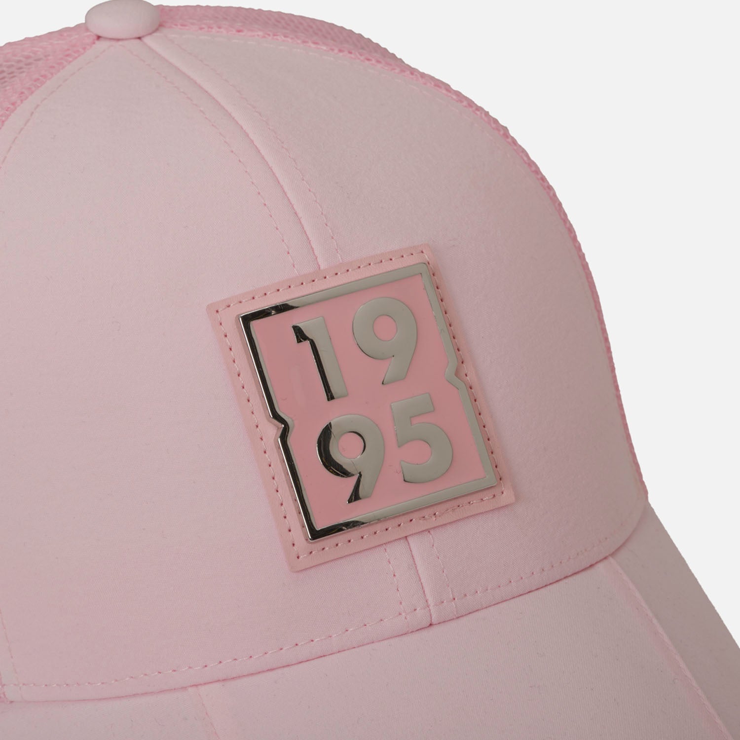 GORRA CAMIONERA COLOR ROSADO EMPOLVADO