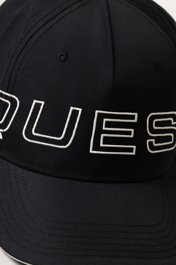 GORRA CAMIONERA COLOR NEGRO