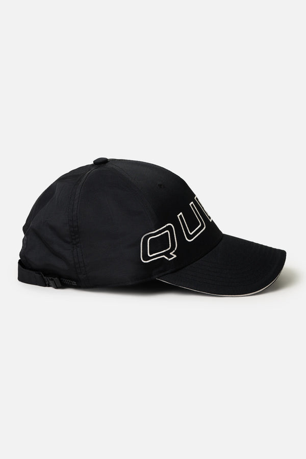 GORRA CAMIONERA COLOR NEGRO