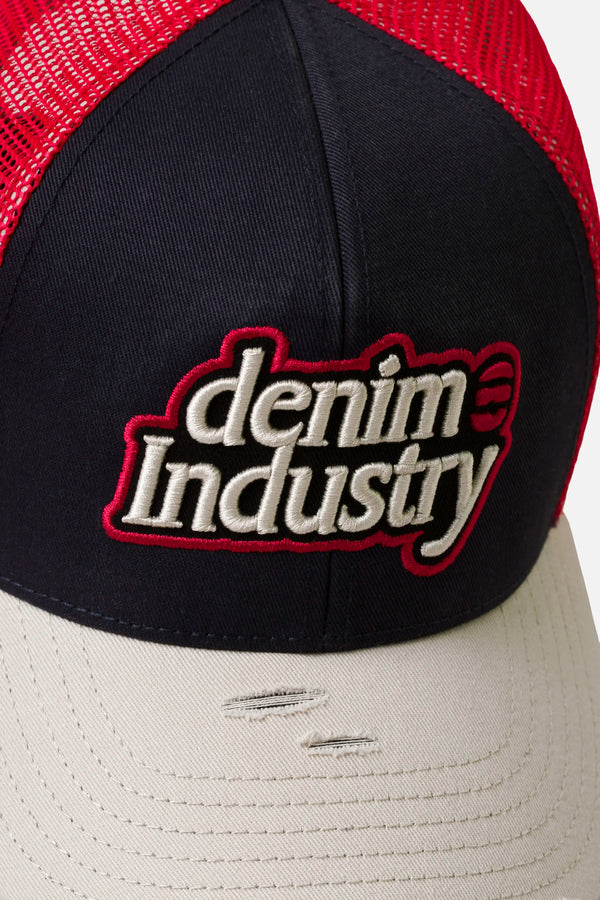 GORRA CAMIONERA COLOR ROJO