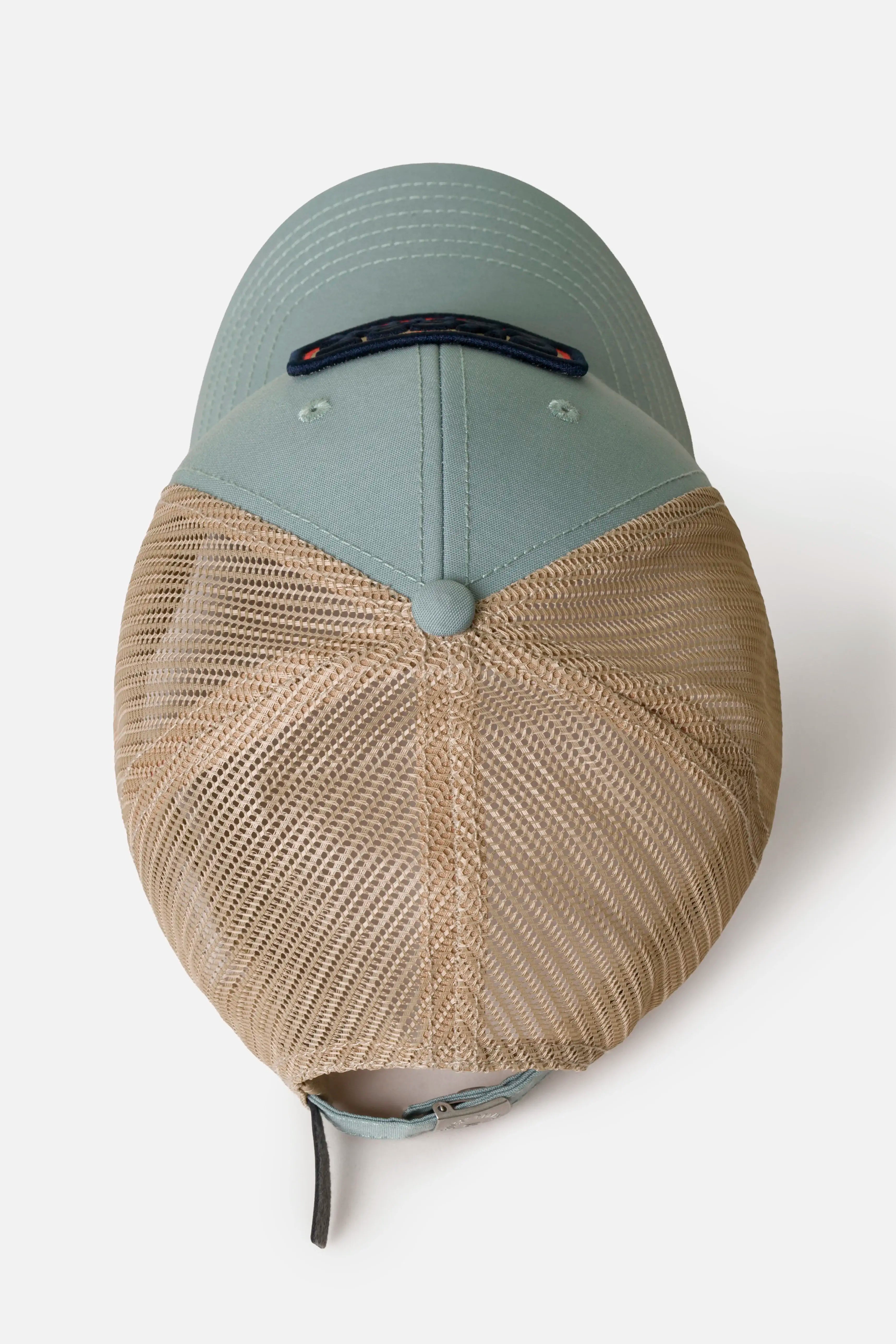 GORRA CAMIONERA COLOR AZUL GLACIAR