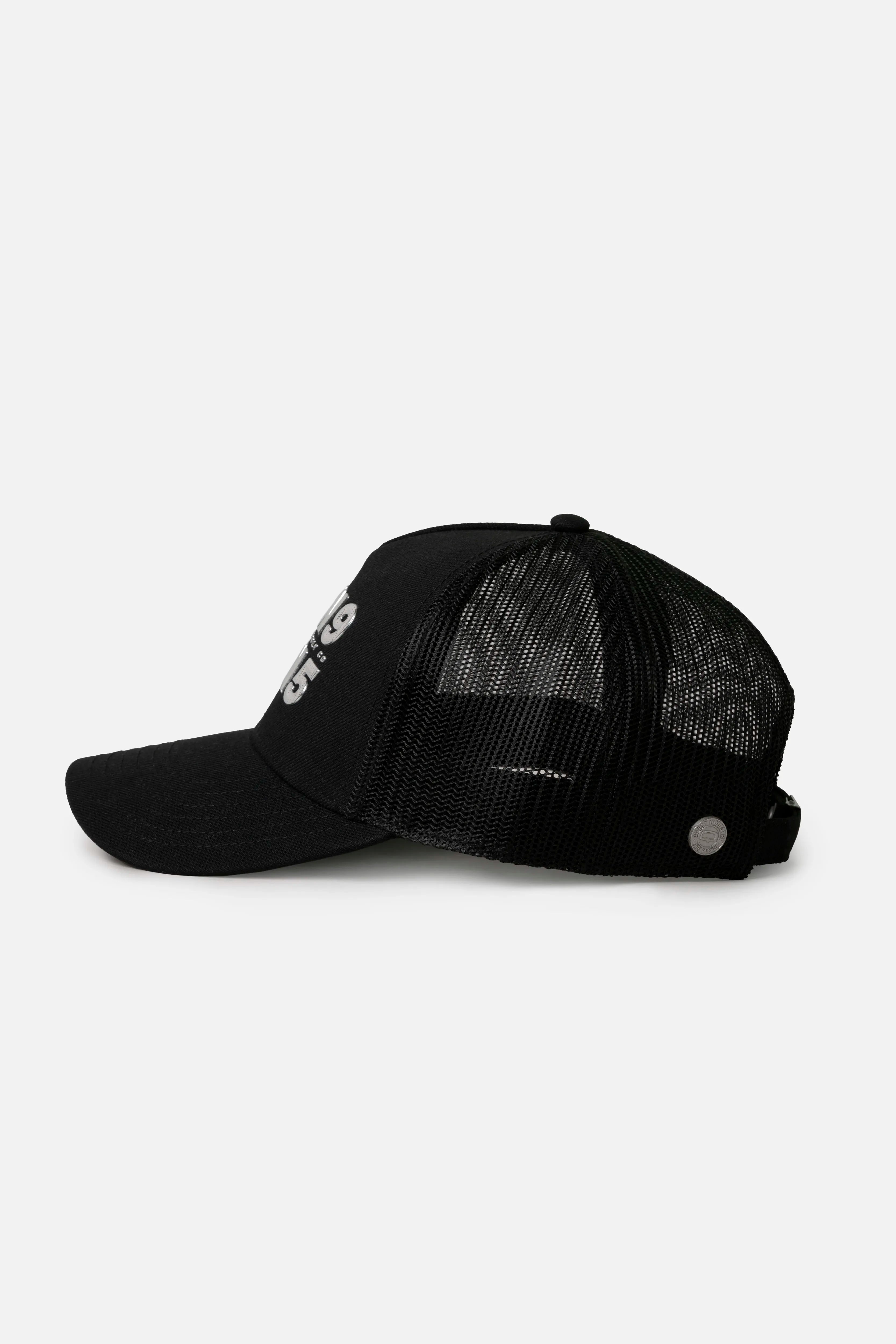 GORRA CAMIONERA COLOR NEGRO