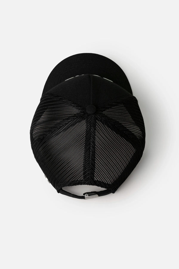 GORRA CAMIONERA COLOR NEGRO