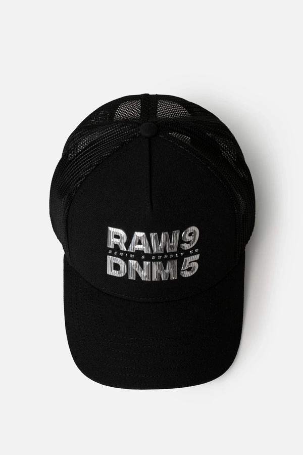 GORRA CAMIONERA COLOR NEGRO