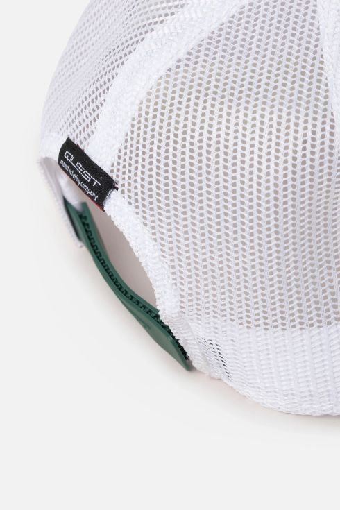 GORRA CAMIONERA COLOR BLANCO OPTICO