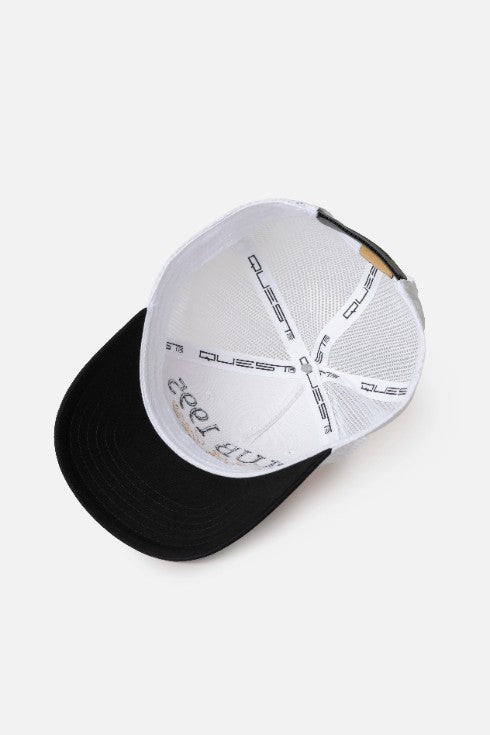 GORRA CAMIONERA COLOR NEGRO