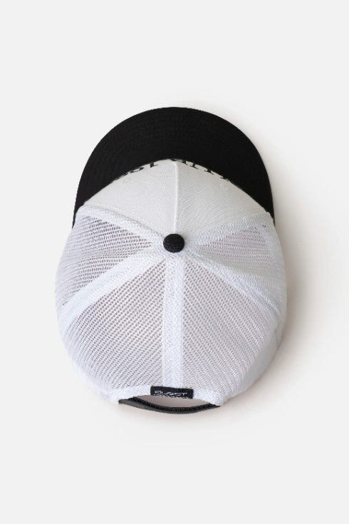 GORRA CAMIONERA COLOR NEGRO