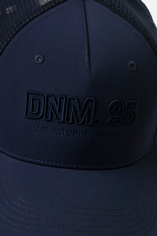 GORRA CAMIONERA COLOR AZUL NOCHE