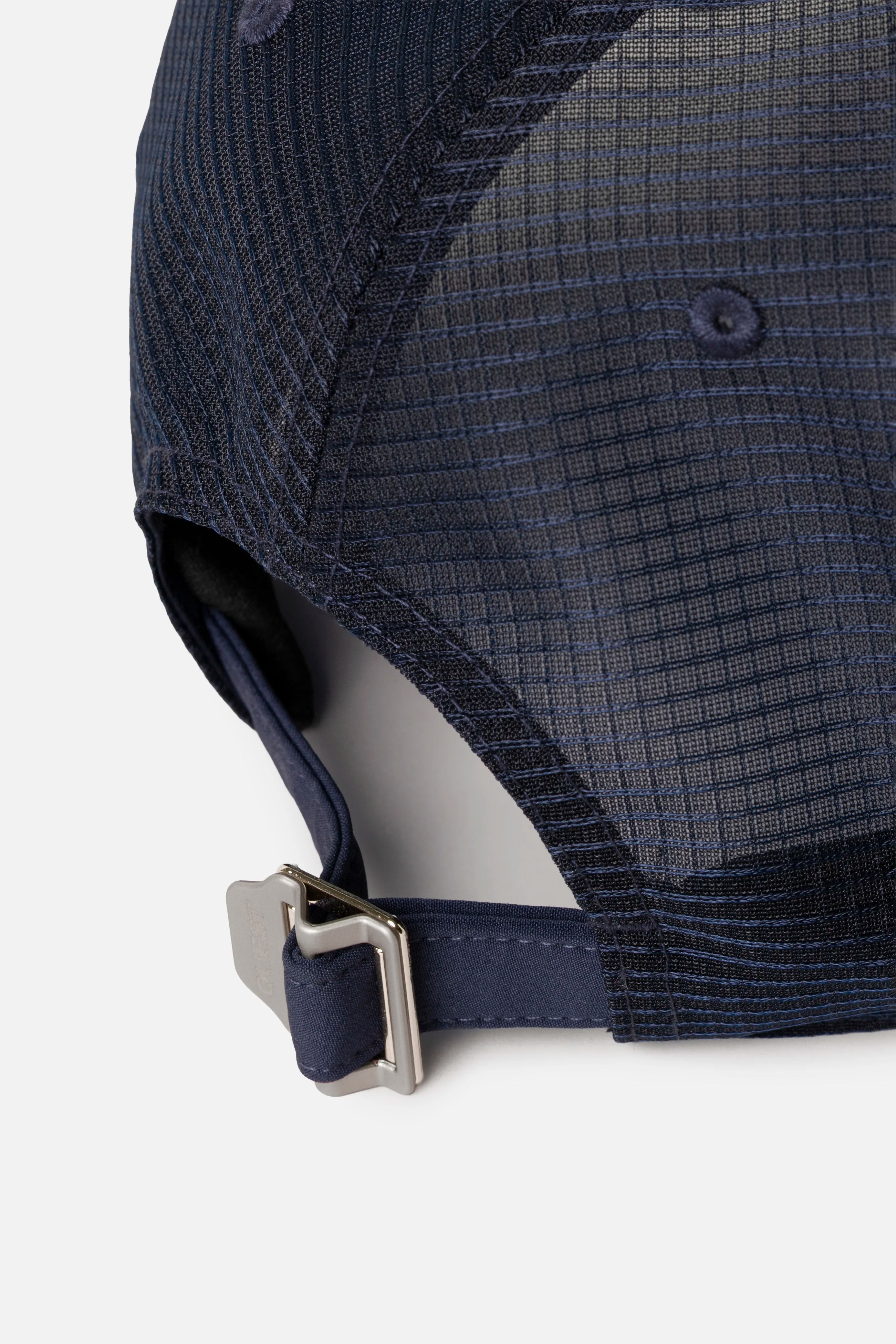 GORRA CAMIONERA COLOR AZUL NOCHE