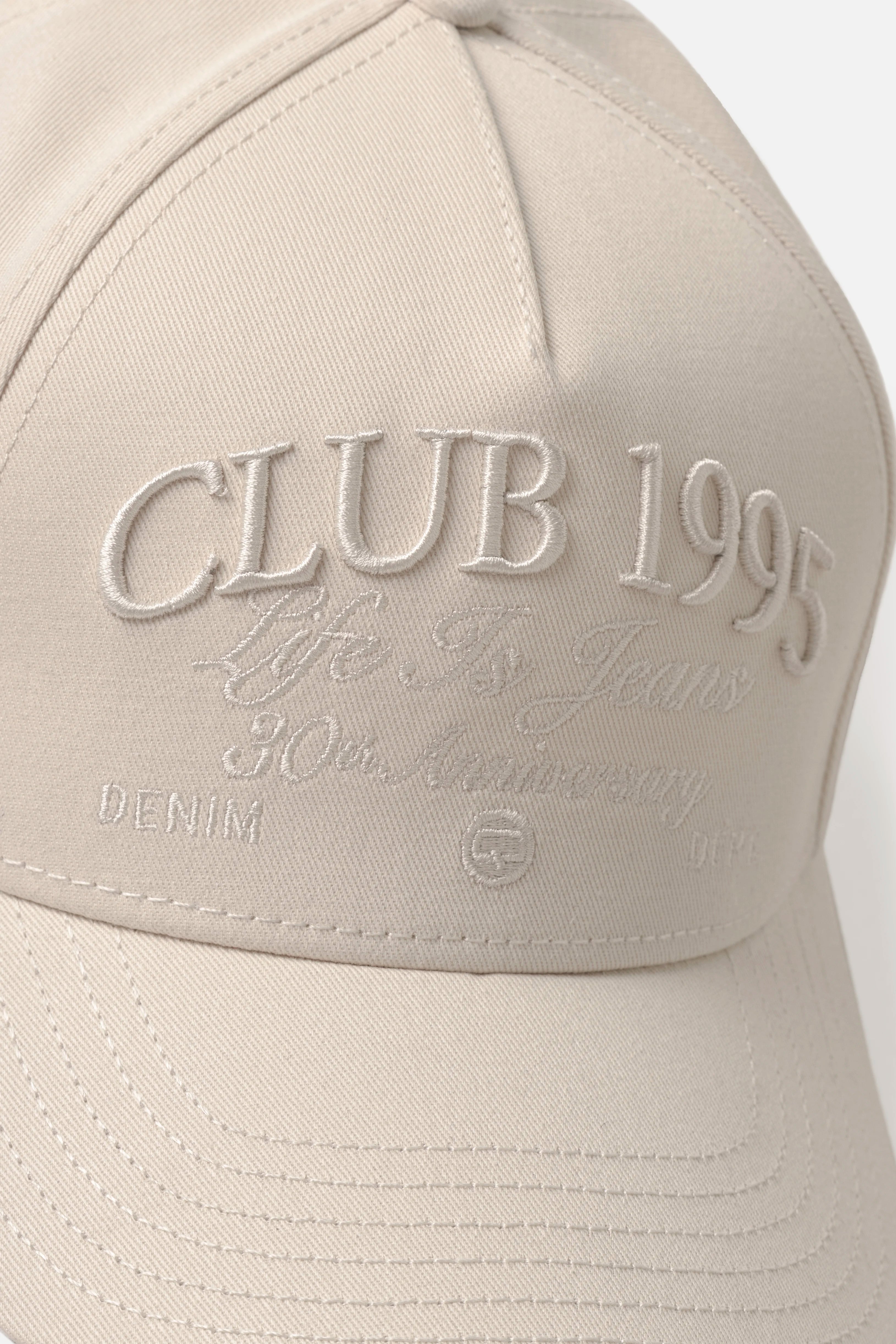 GORRA BEISBOLERA COLOR IVORY