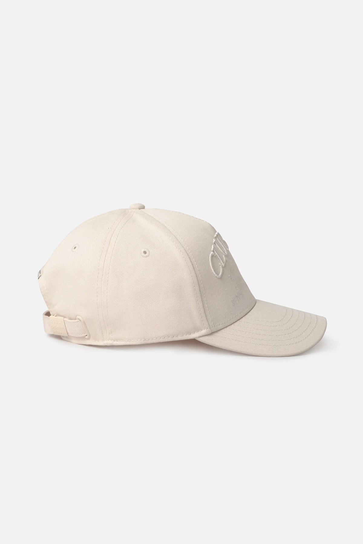 GORRA BEISBOLERA COLOR IVORY