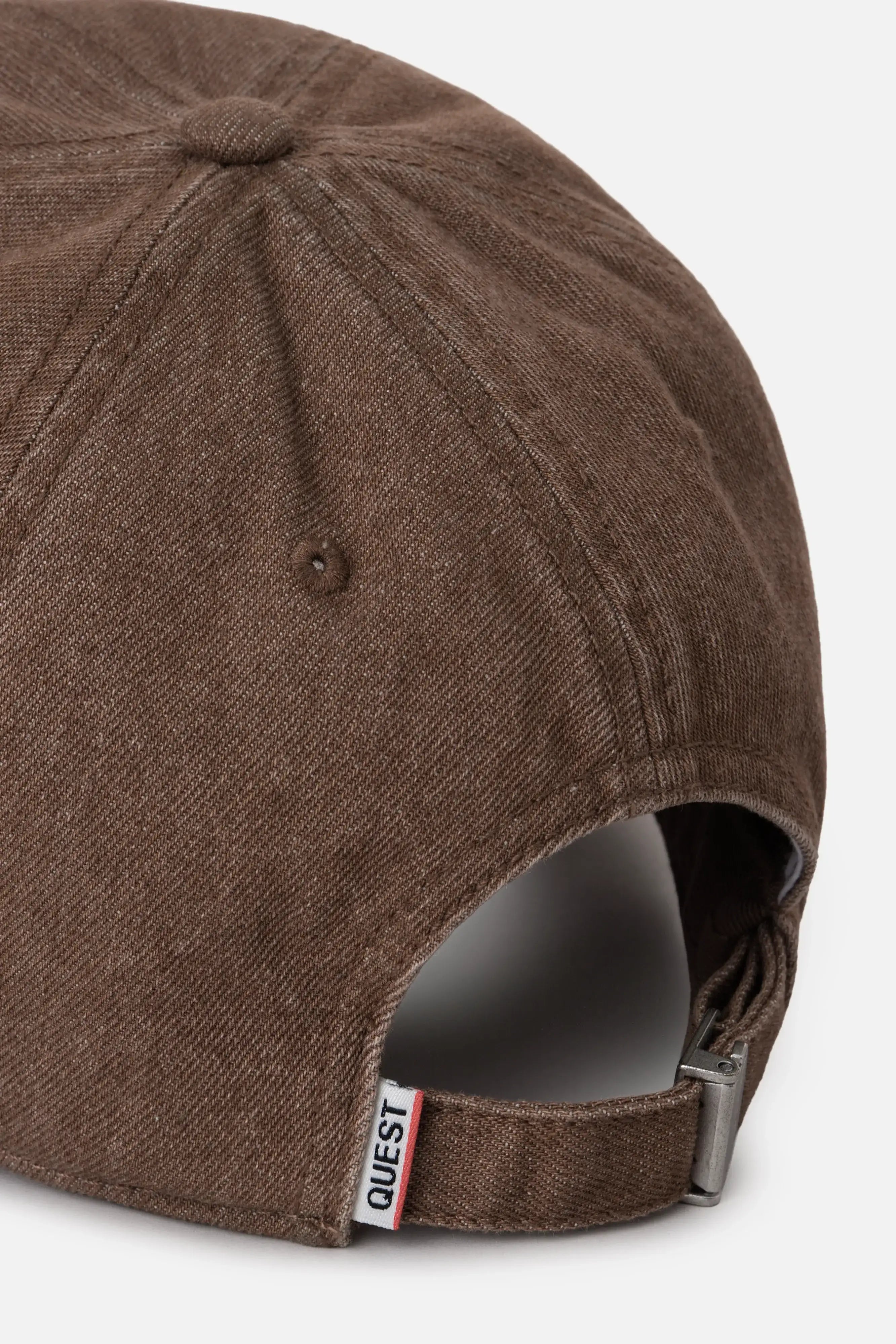 GORRA BEISBOLERA COLOR BRUNETTE