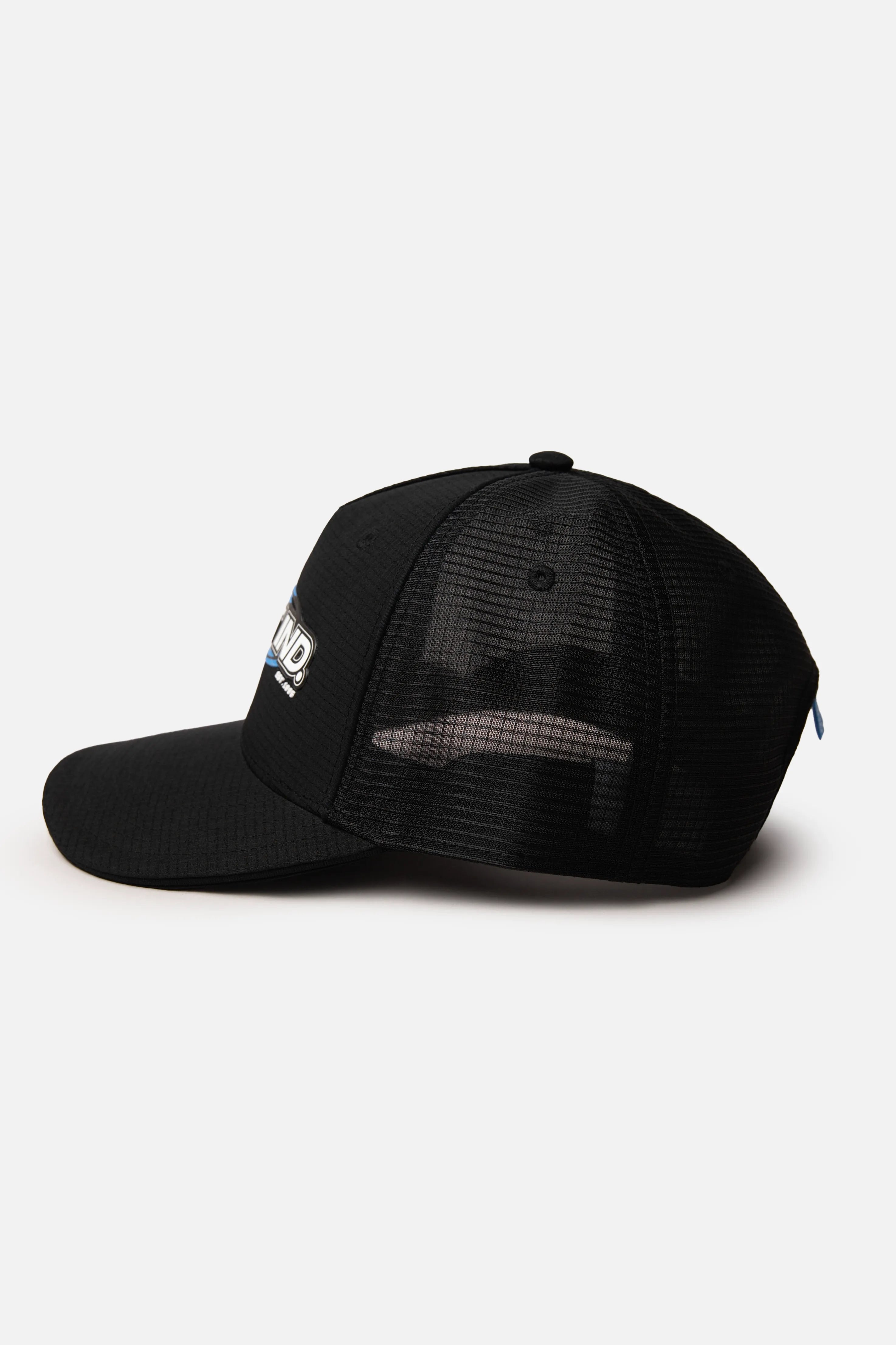 GORRA CAMIONERA COLOR NEGRO