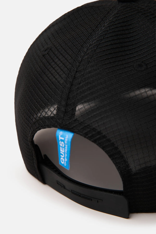 GORRA CAMIONERA COLOR NEGRO