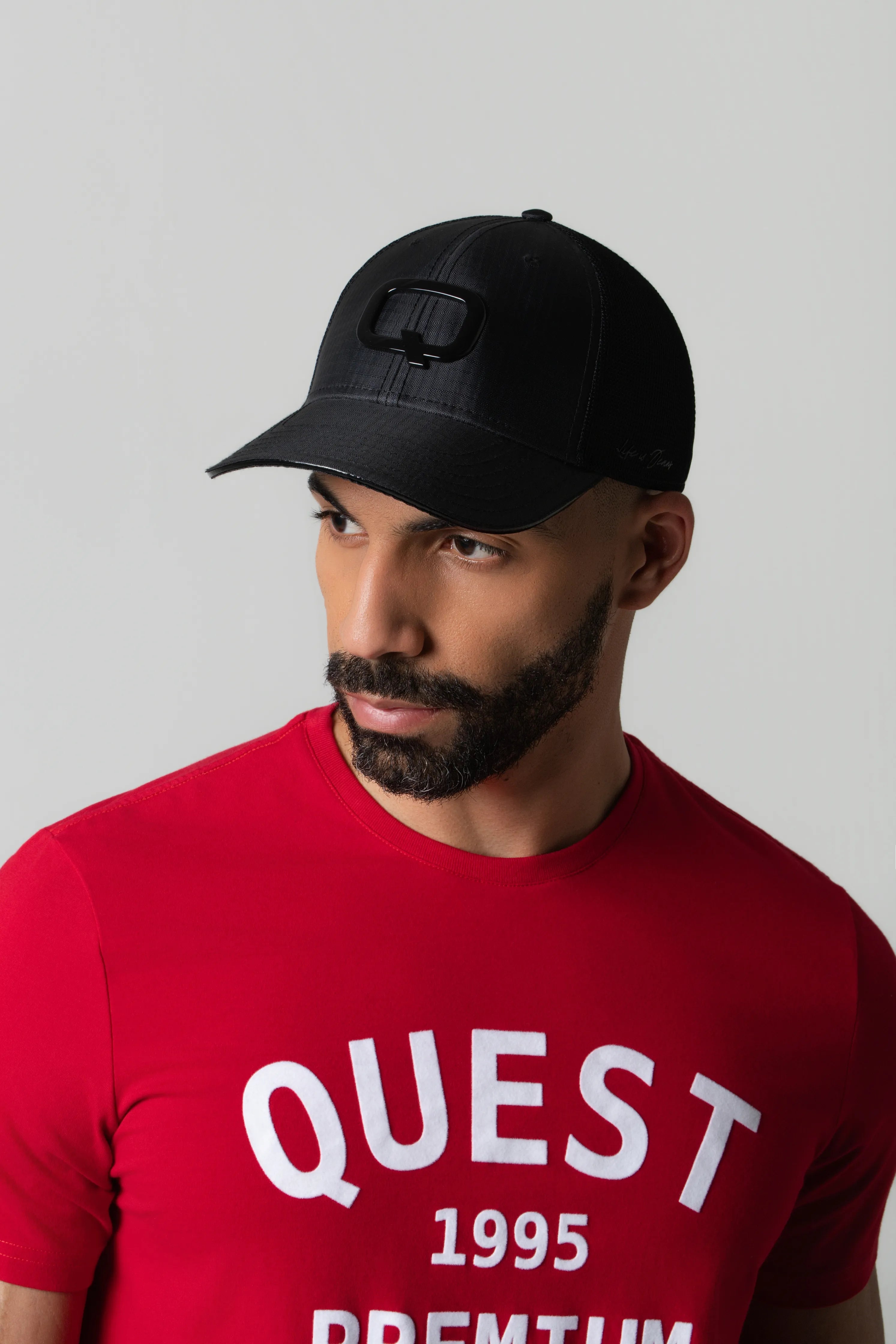GORRA CAMIONERA COLOR NEGRO
