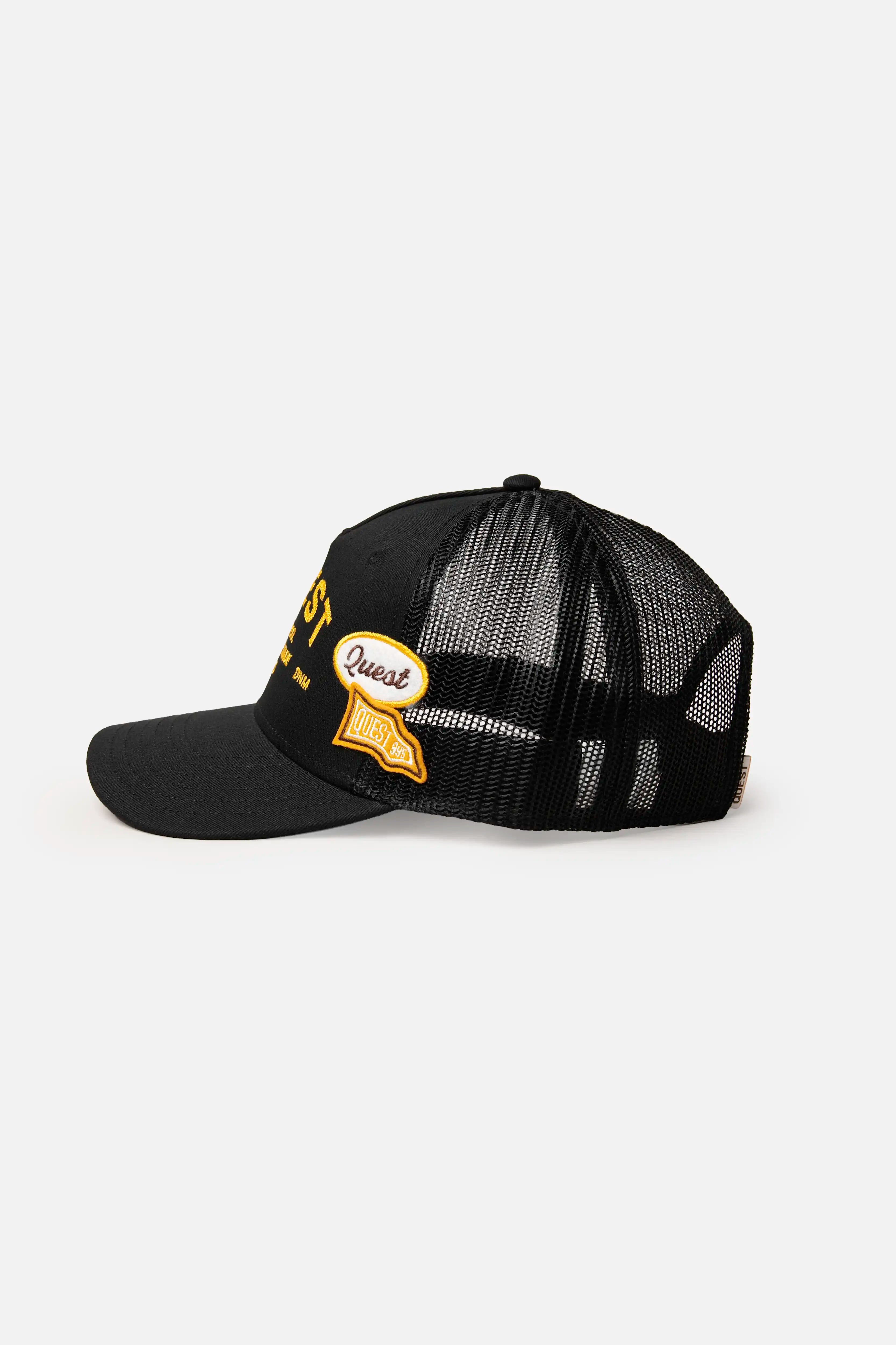 GORRA CAMIONERA COLOR NEGRO