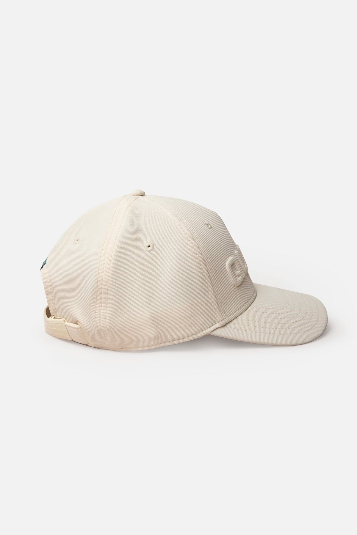 GORRA BEISBOLERA COLOR IVORY