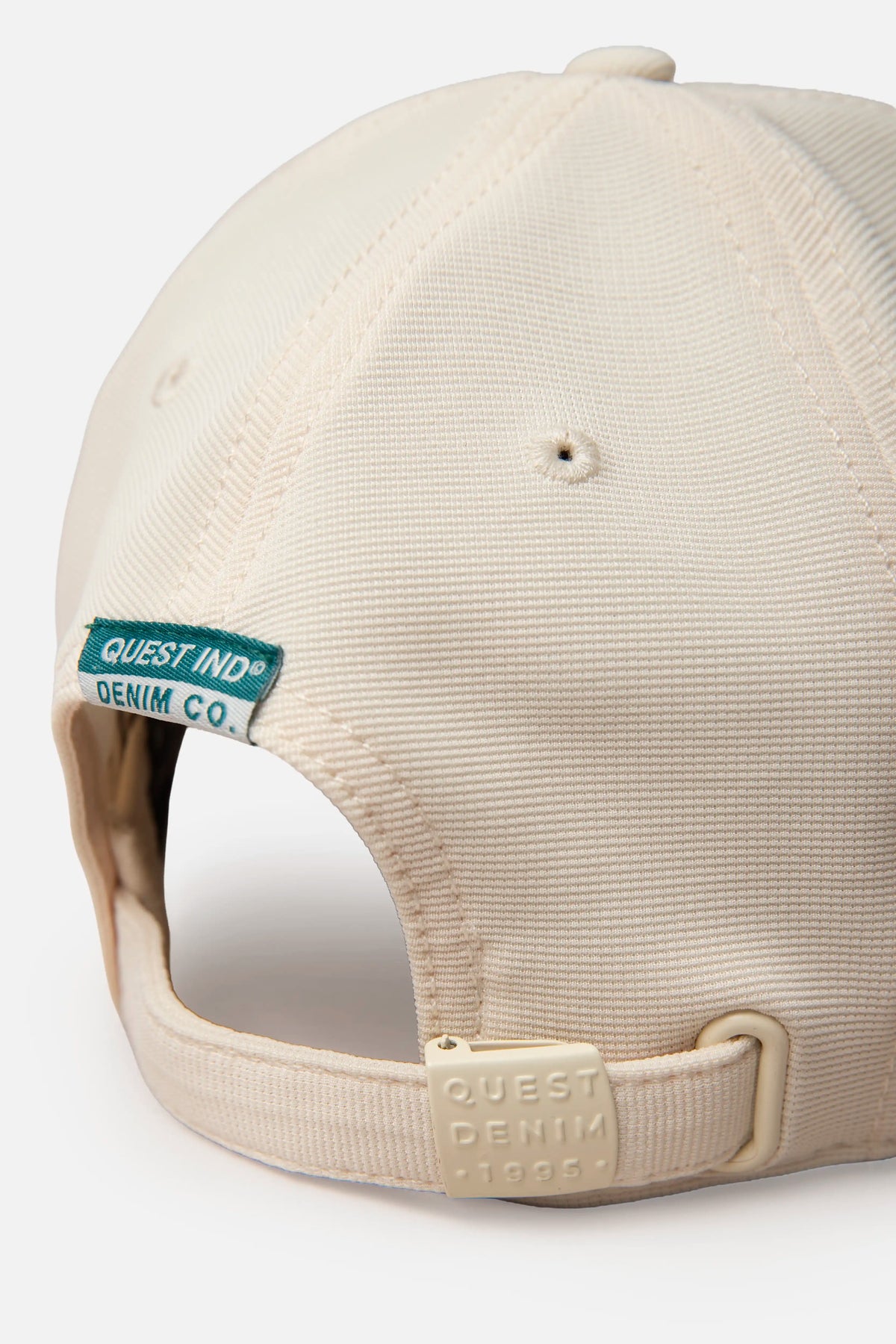 GORRA BEISBOLERA COLOR IVORY