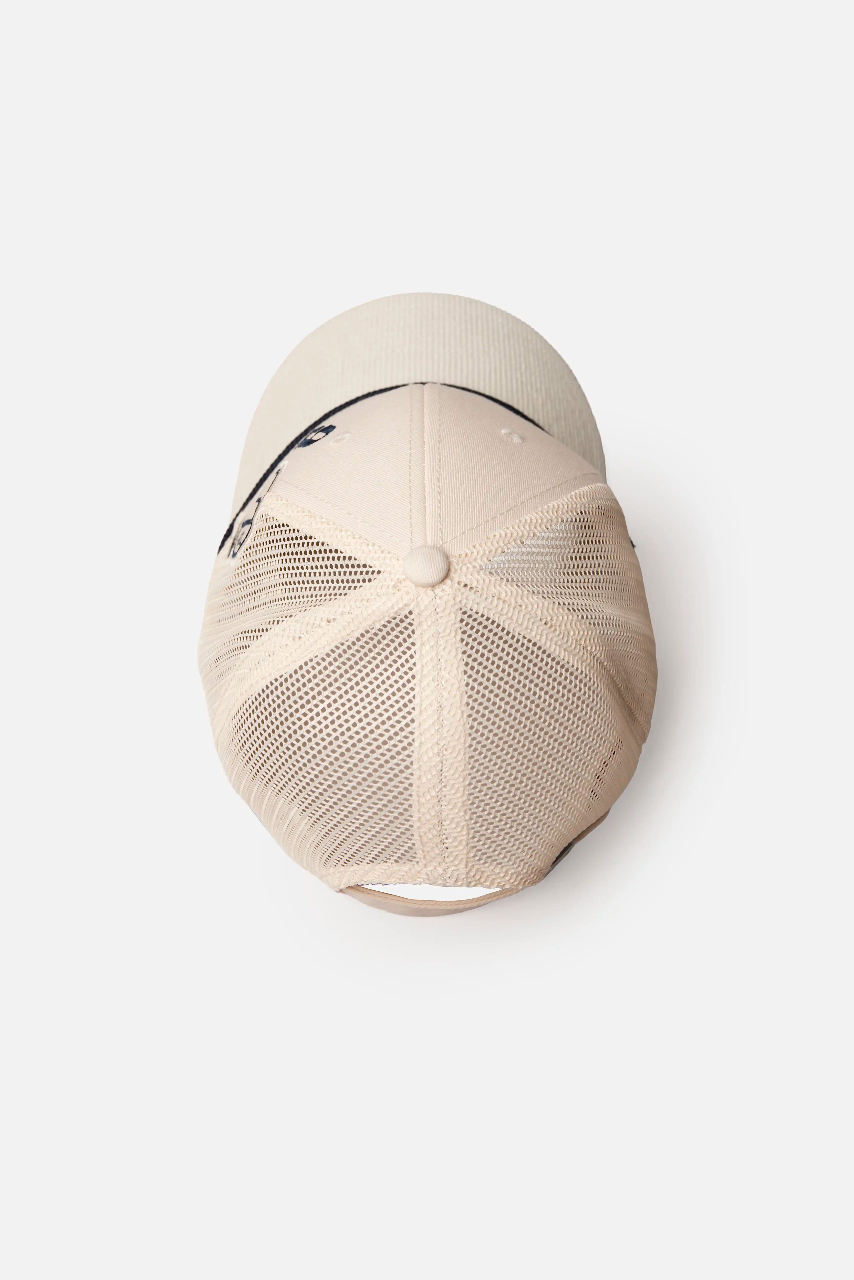 GORRA CAMIONERA COLOR IVORY