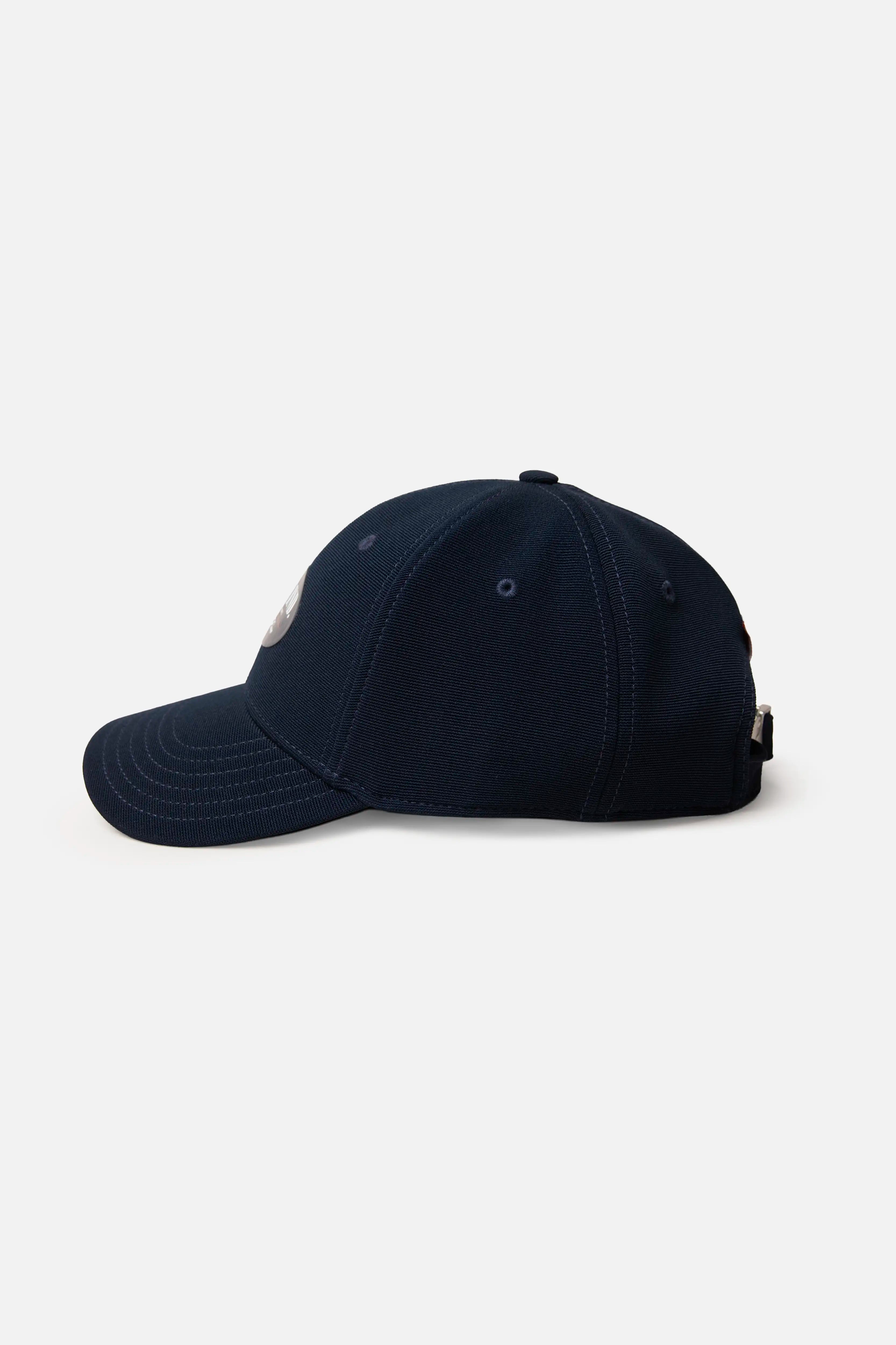 GORRA BEISBOLERA COLOR AZUL OSCURO