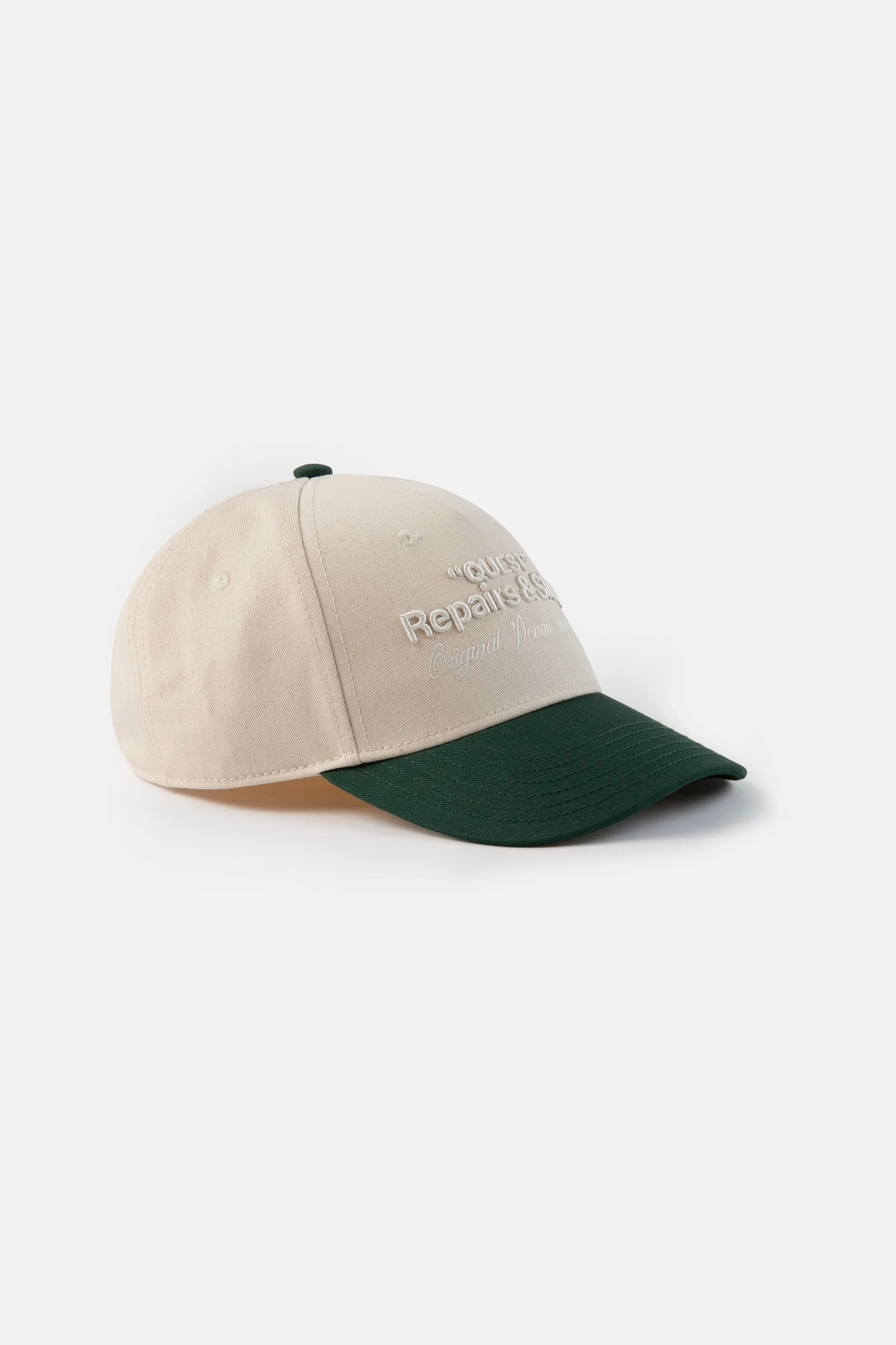 GORRA BEISBOLERA COLOR IVORY