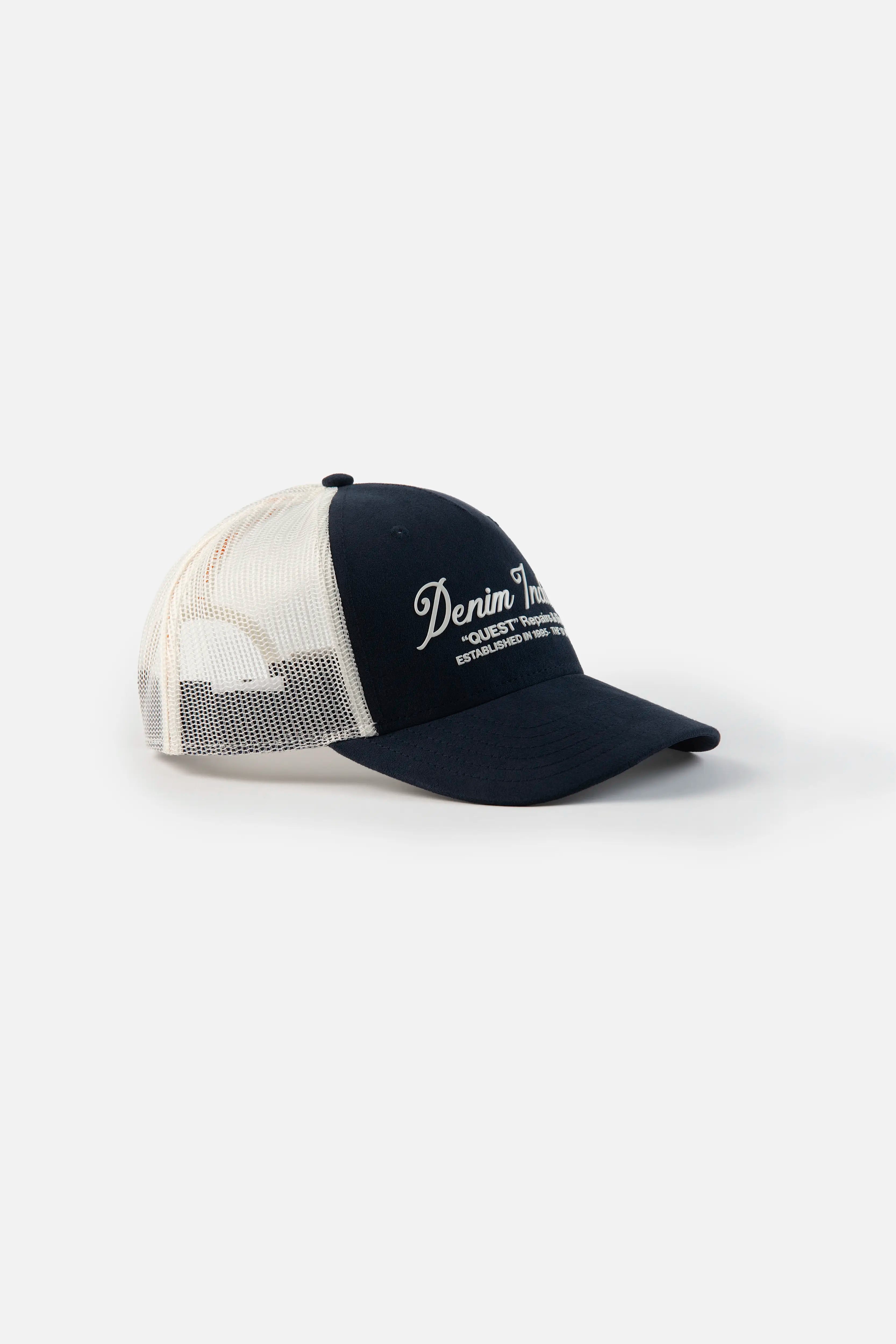 GORRA CAMIONERA COLOR AZUL OSCURO