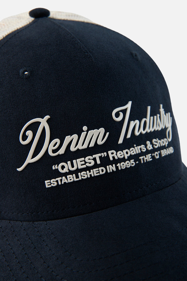 GORRA CAMIONERA COLOR AZUL OSCURO