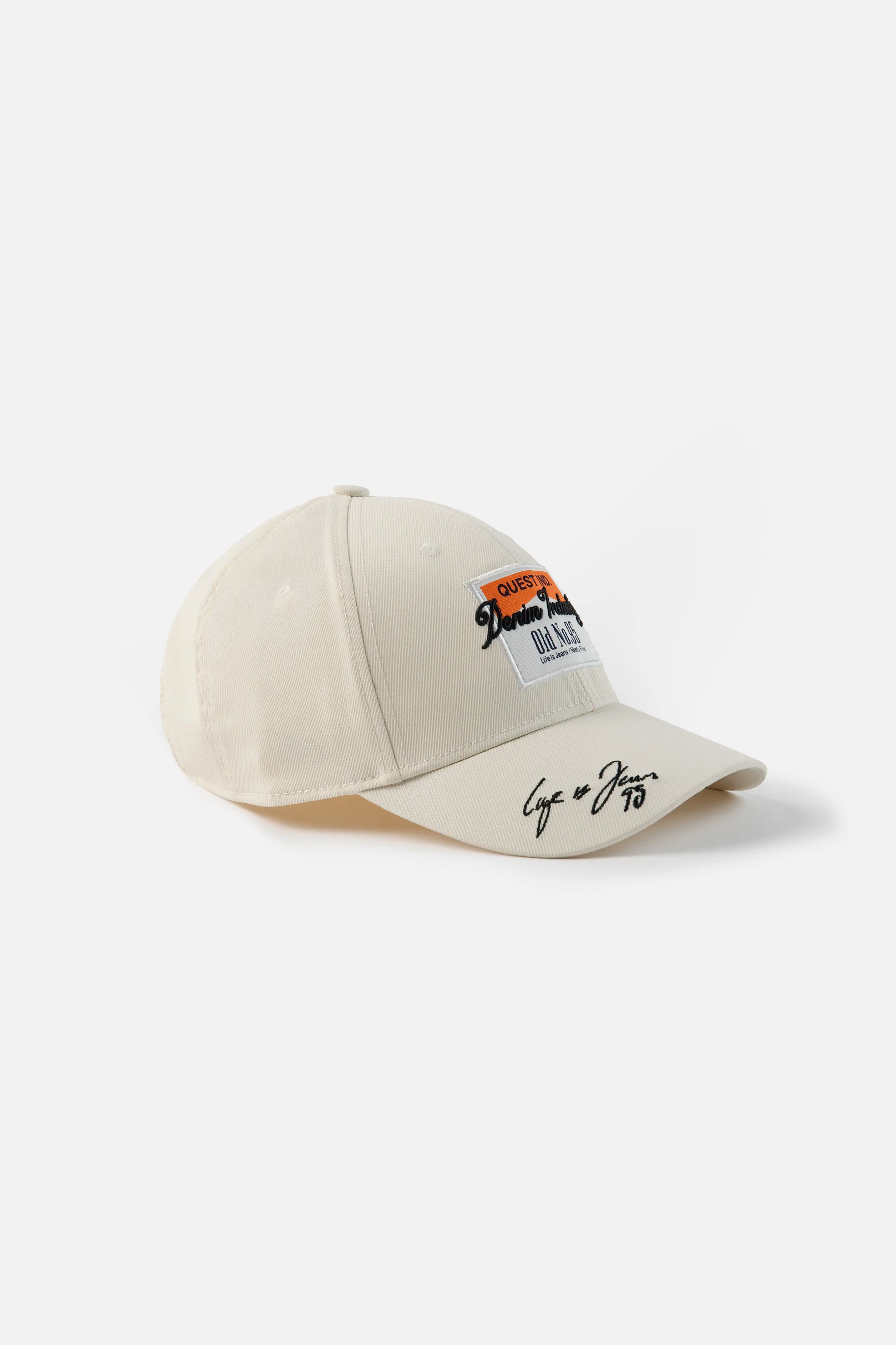 GORRA BEISBOLERA COLOR IVORY