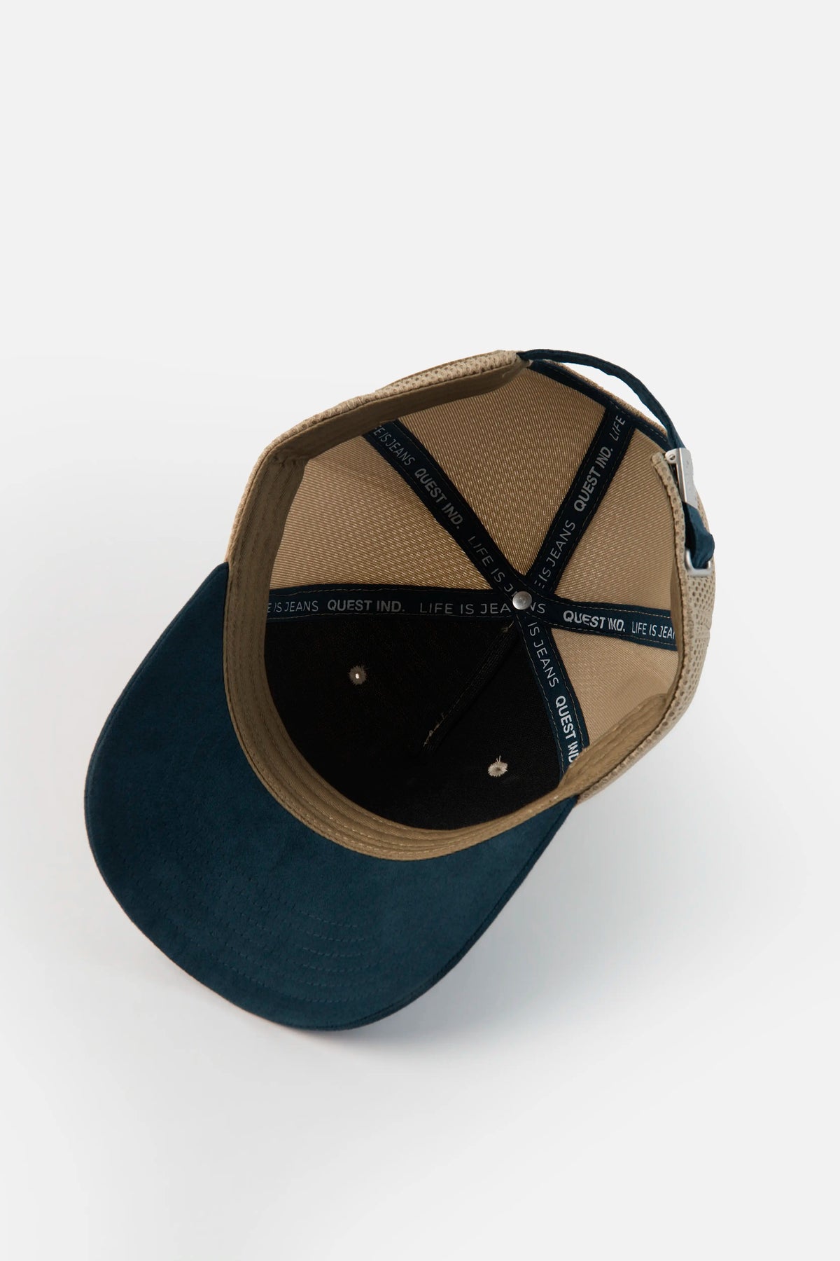 GORRA CAMIONERA COLOR KAKI