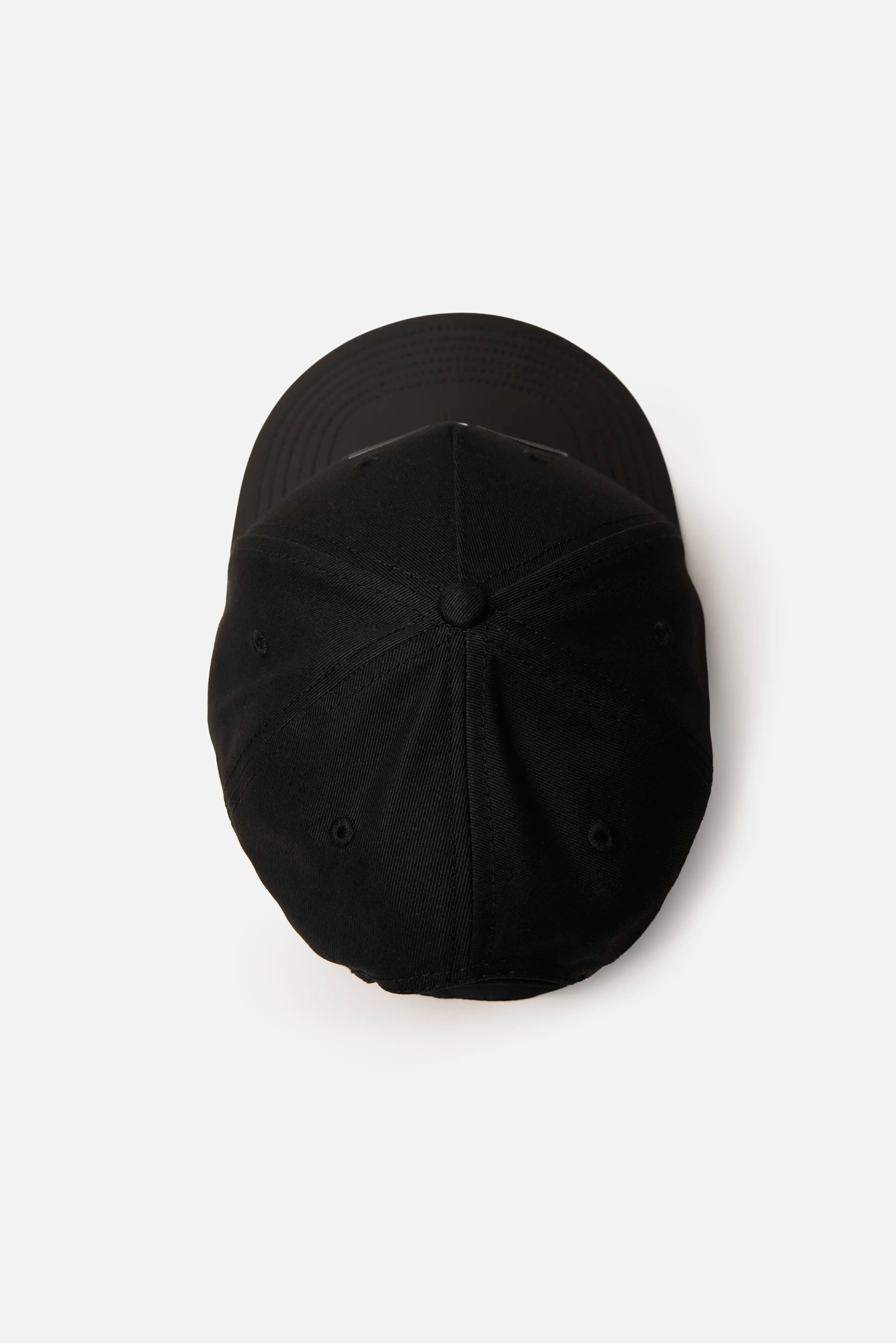 GORRA BEISBOLERA COLOR NEGRO