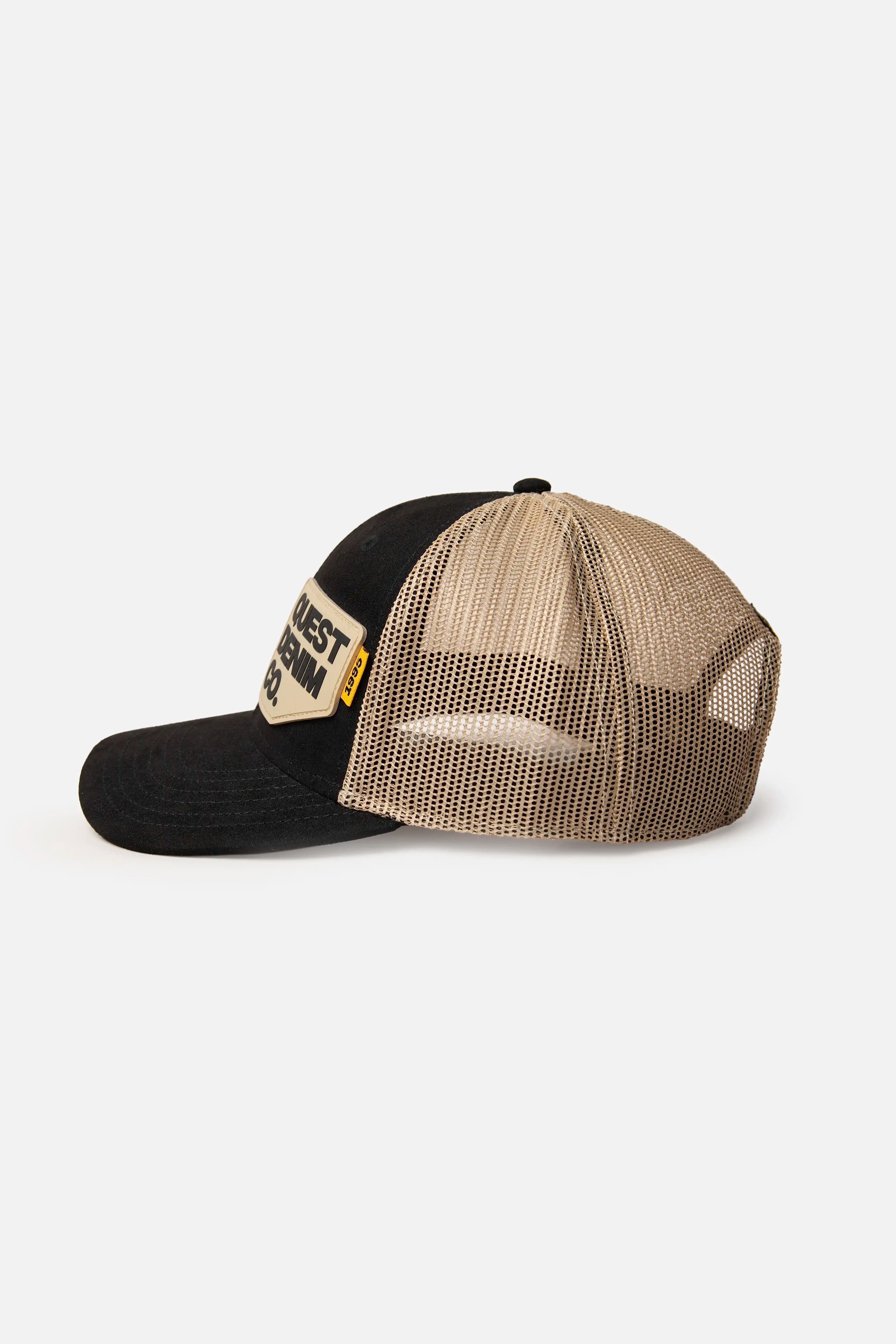GORRA CAMIONERA COLOR NEGRO