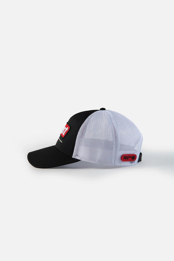 GORRA CAMIONERA COLOR NEGRO