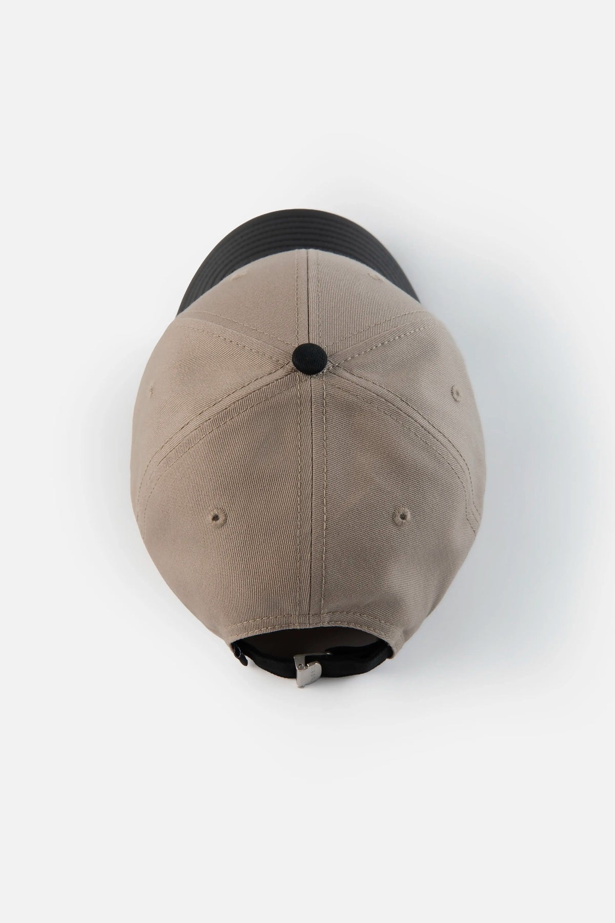 GORRA BEISBOLERA COLOR NEGRO