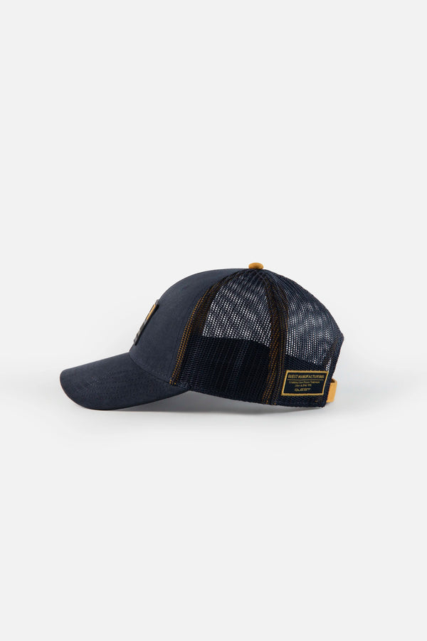 GORRA CAMIONERA COLOR AZUL OSCURO