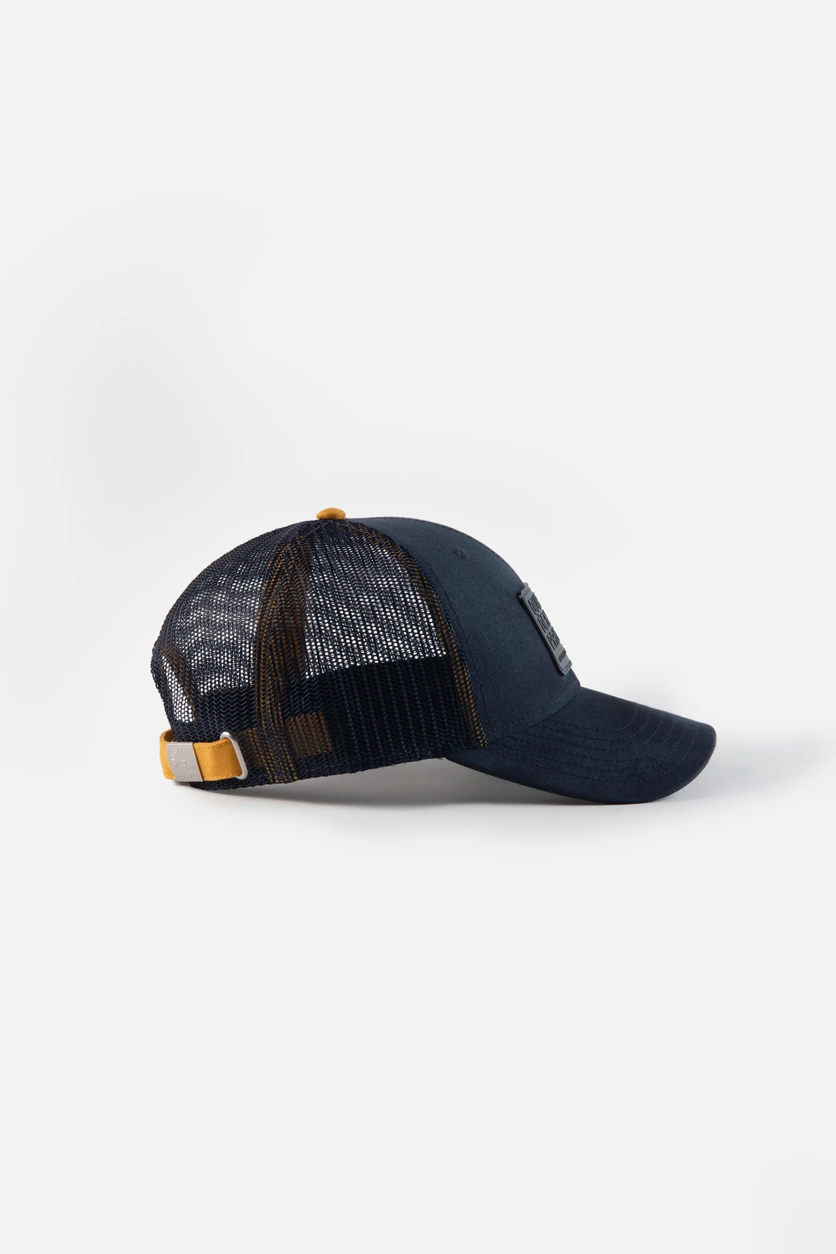 GORRA CAMIONERA COLOR AZUL OSCURO