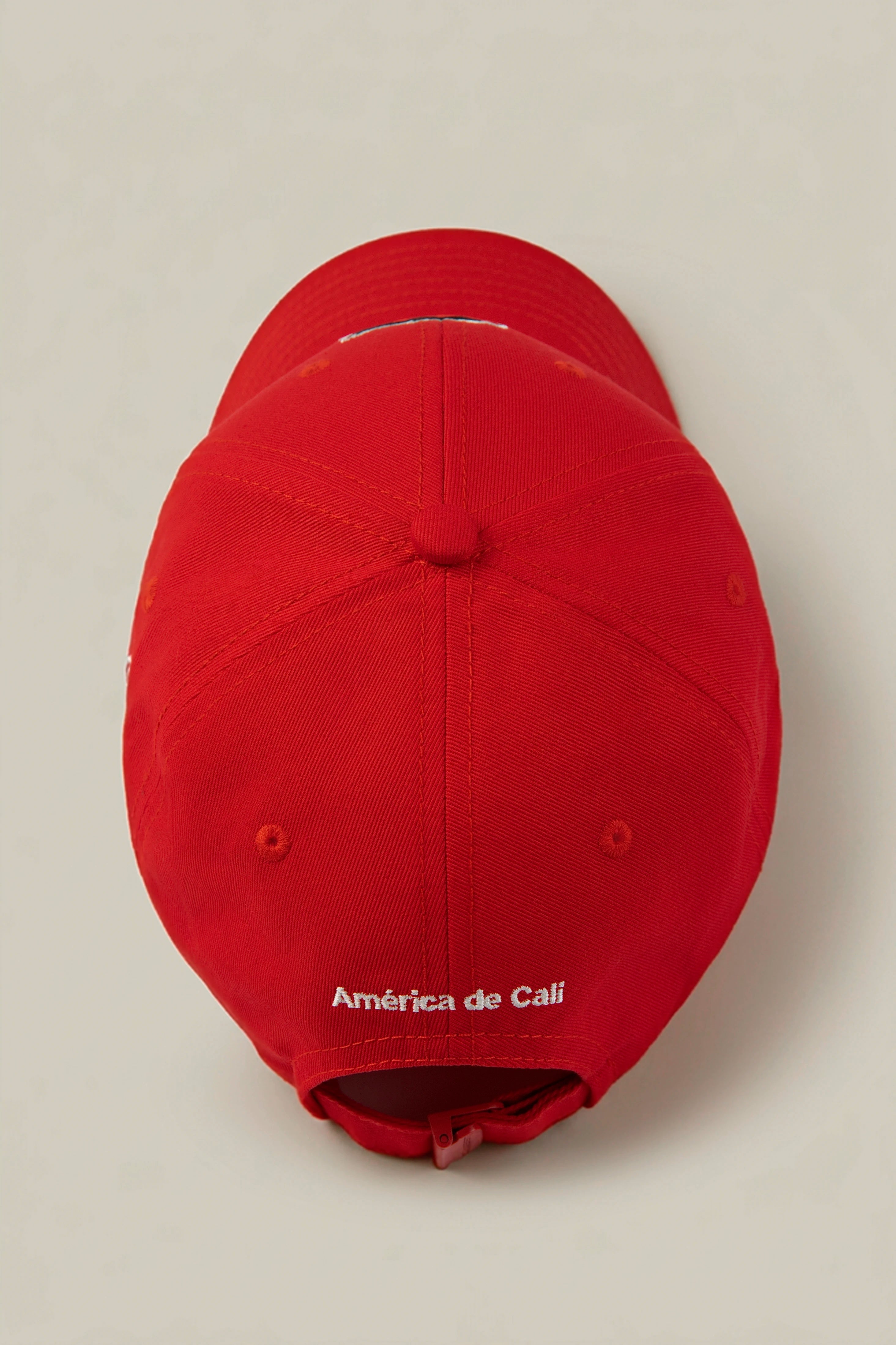 Gorra Premium América de Cali 1927 - Edición Limitada Bordada