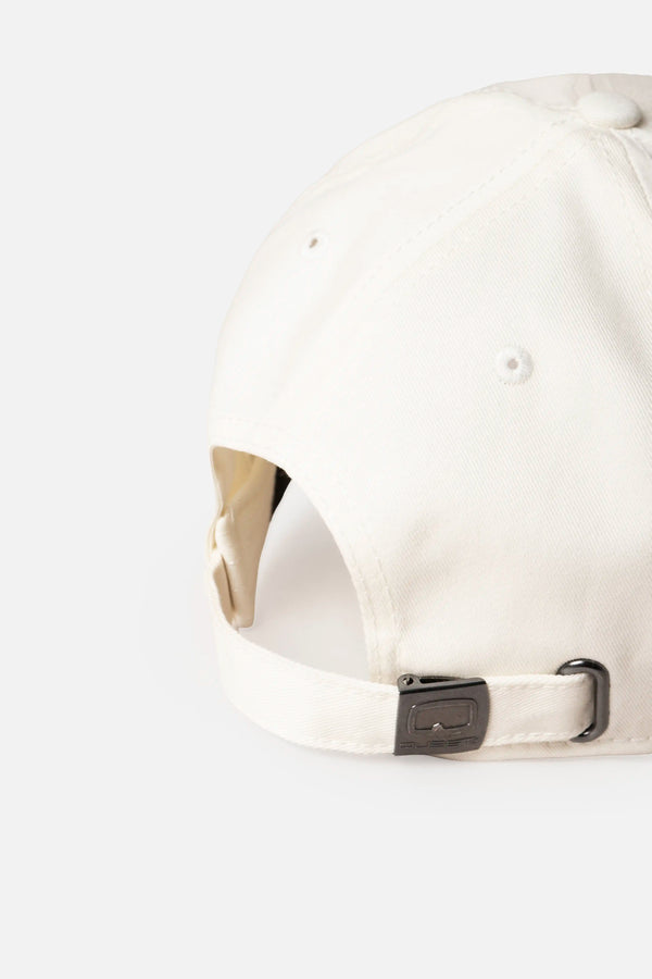 GORRA BEISBOLERA COLOR ARENA